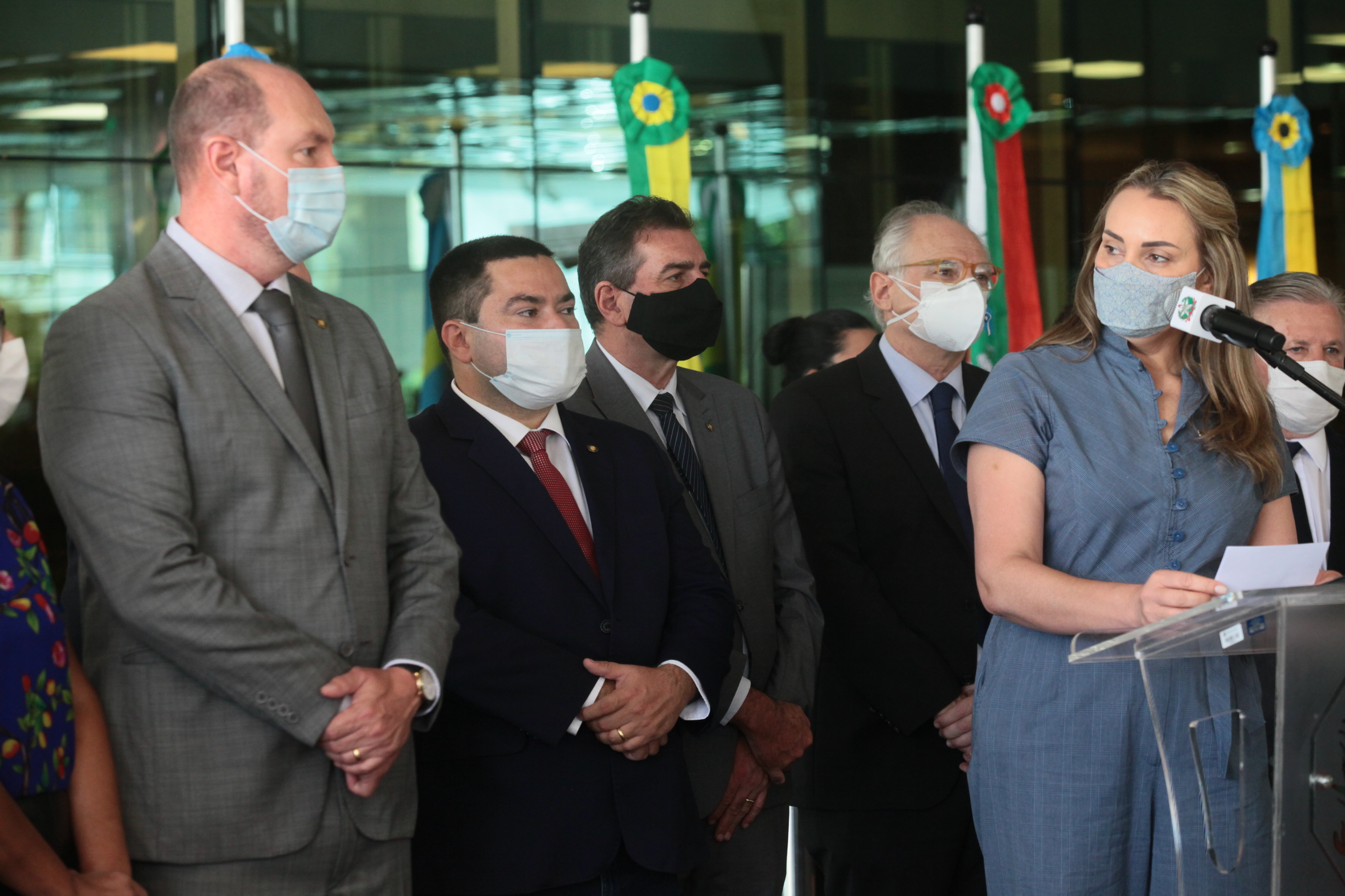 Solenidade de Entrega de Equipamentos à Polícia Militar de SC