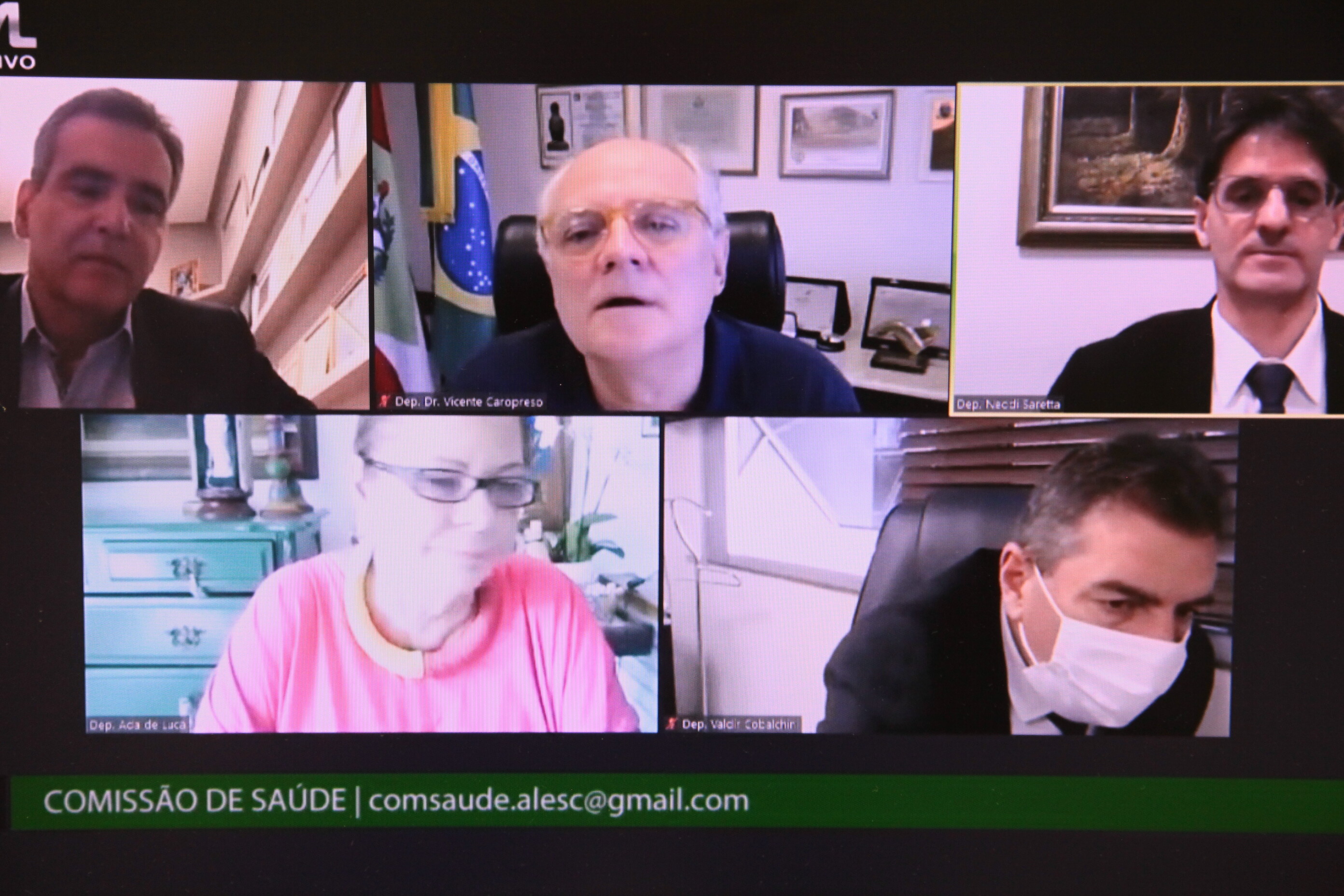 Representante do Conass defende restrição de atividades para conter Covid