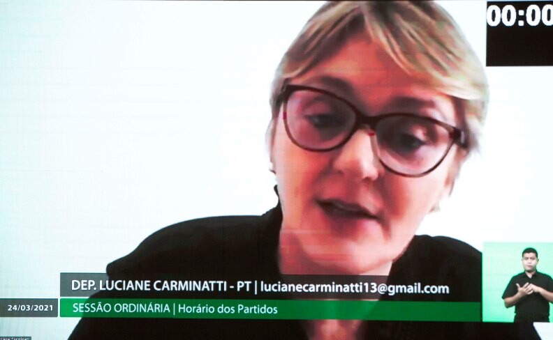 Deputada Luciane Carminatti