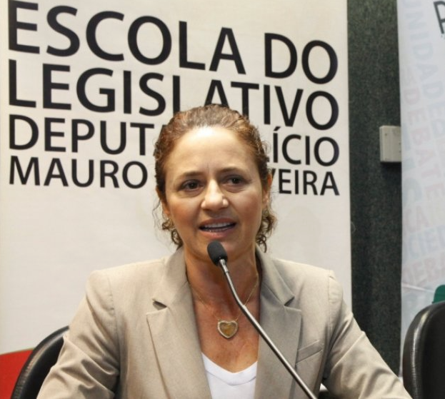 Curso de Formação Política para Mulheres inicia nesta segunda-feira (8)