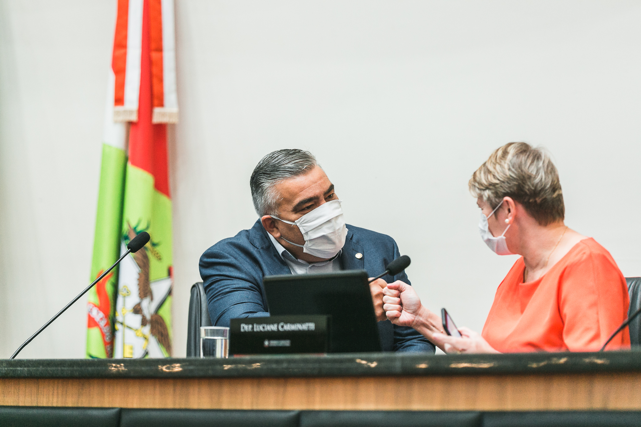 Deputada Luciane Carminatti (PT) - Deputado Sargento Lima(PL)