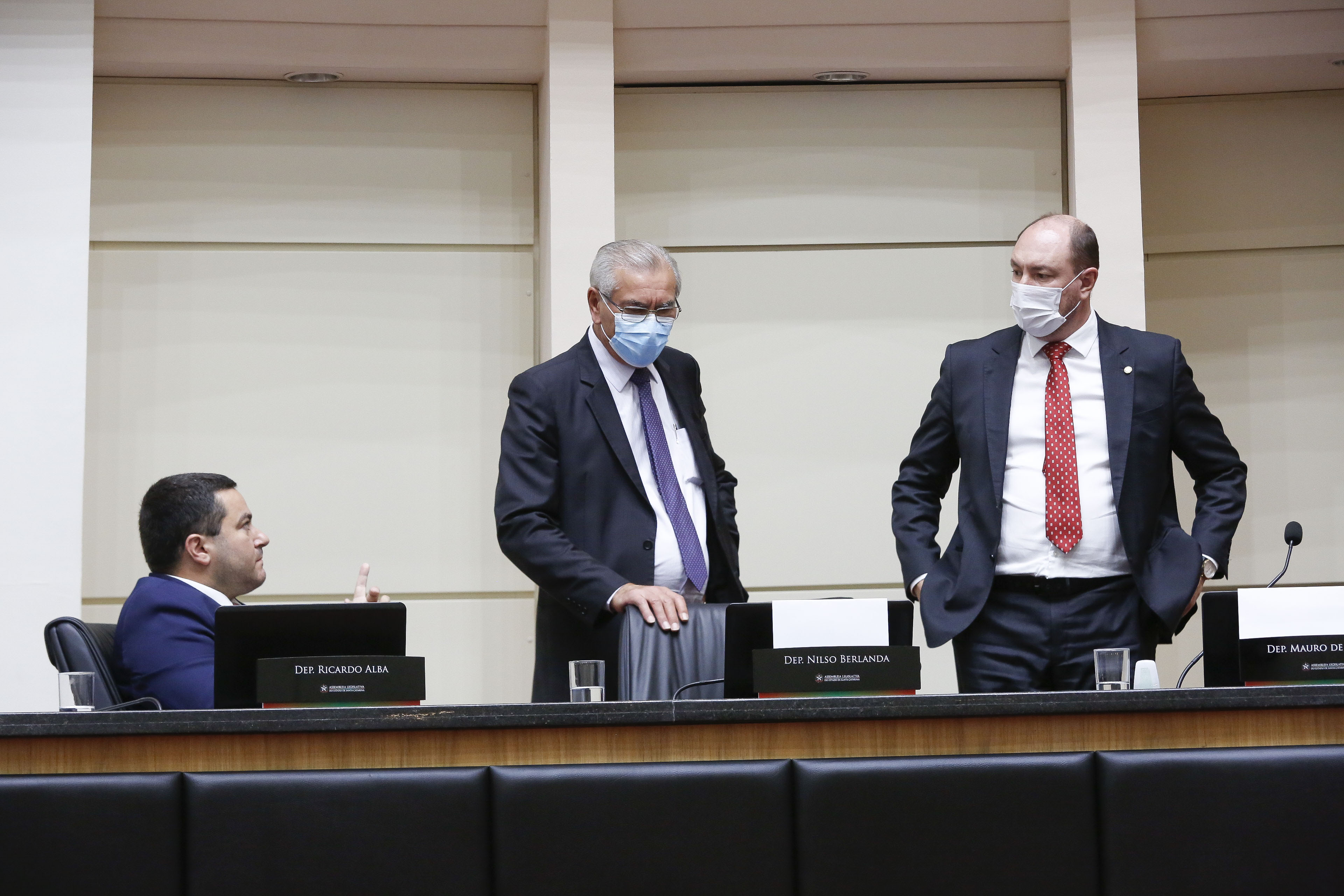 Deputado Ricardo Alba (PSL), Deputado Silvio Dreveck (PP), Deputado Mauro de Nadal (MDB)