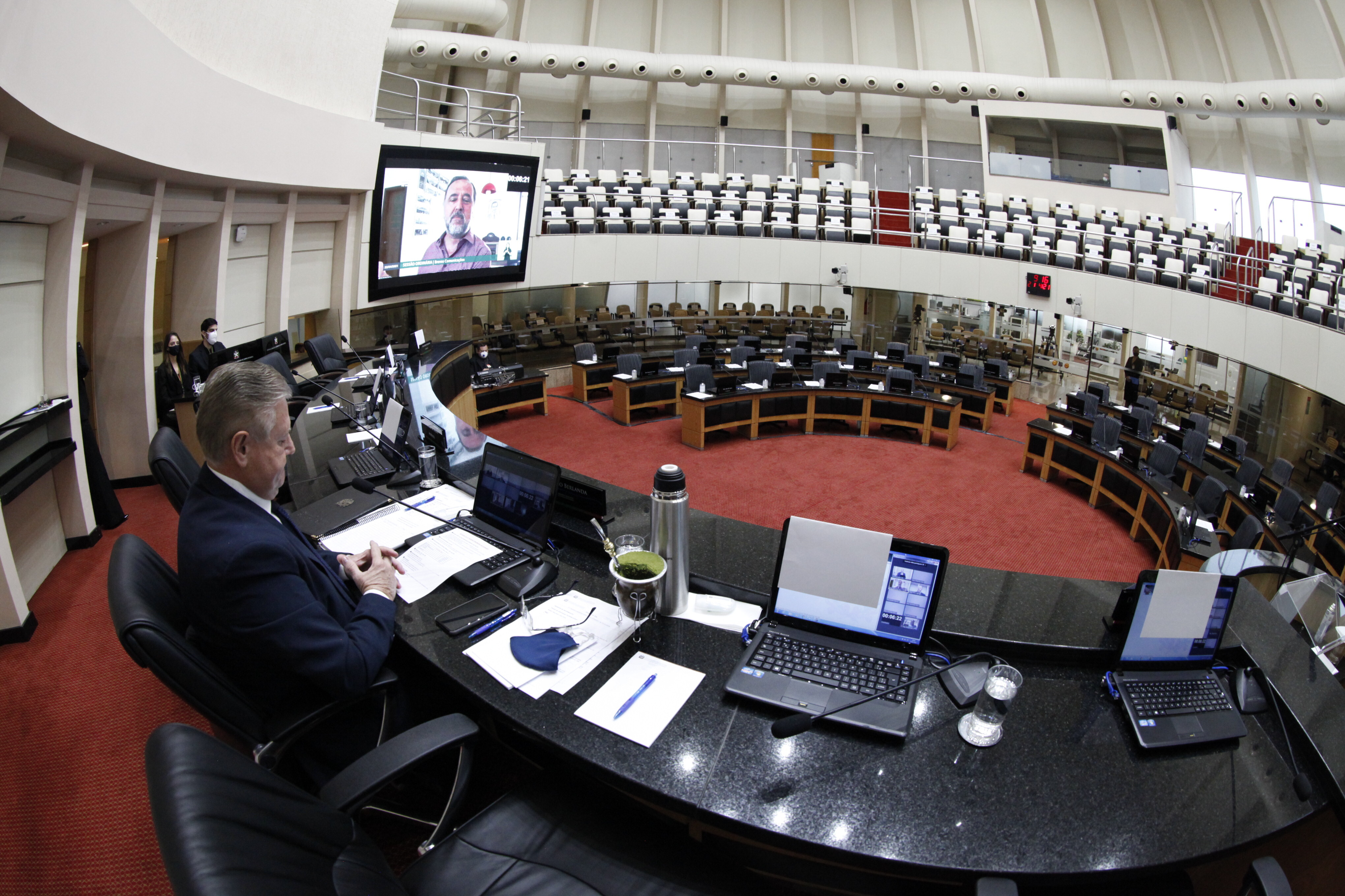 Sistema de progressão de carreiras da PM repercute no plenário da Alesc