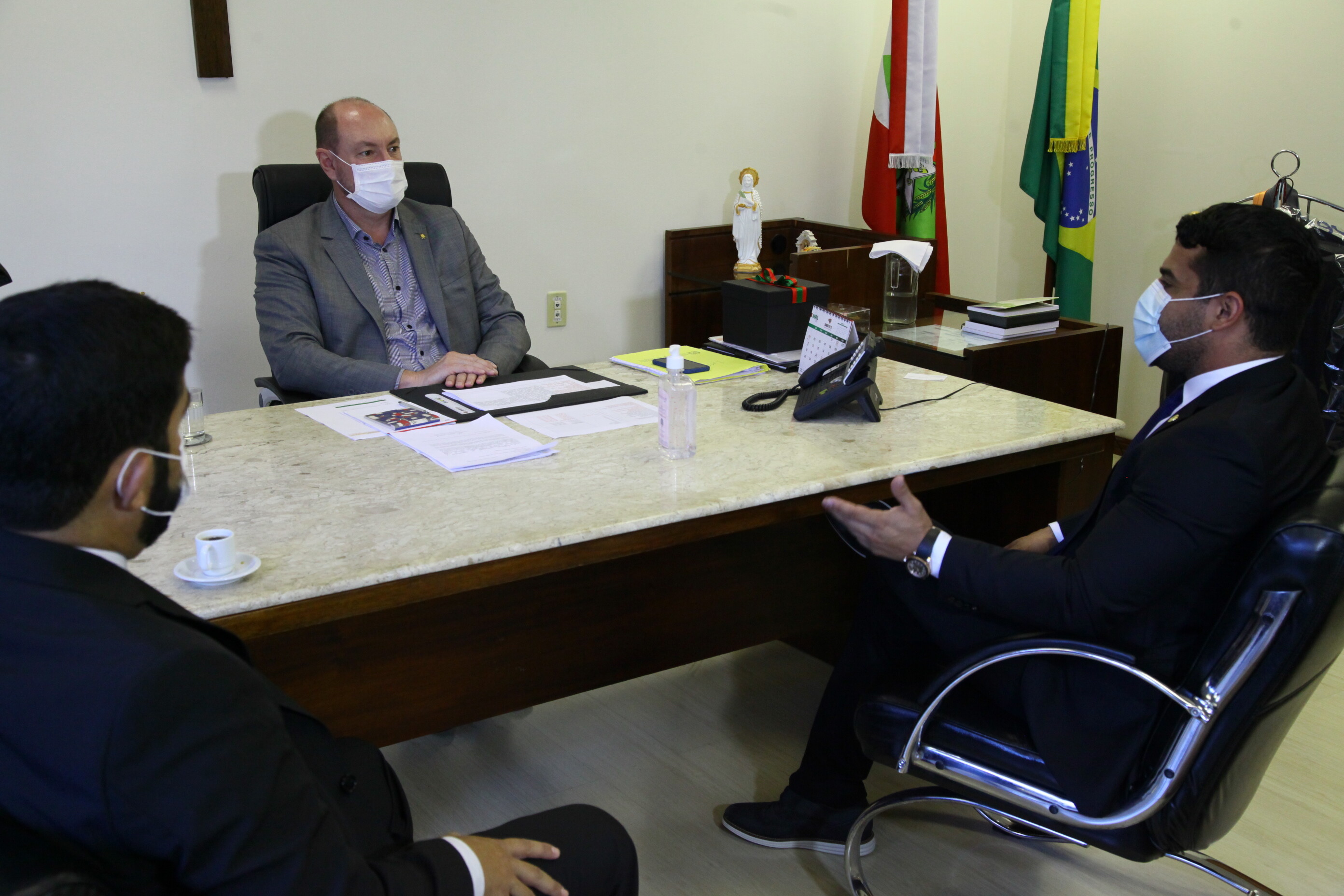 Deputado de Roraima busca na Alesc intercâmbio para enfrentamento da Covid-19