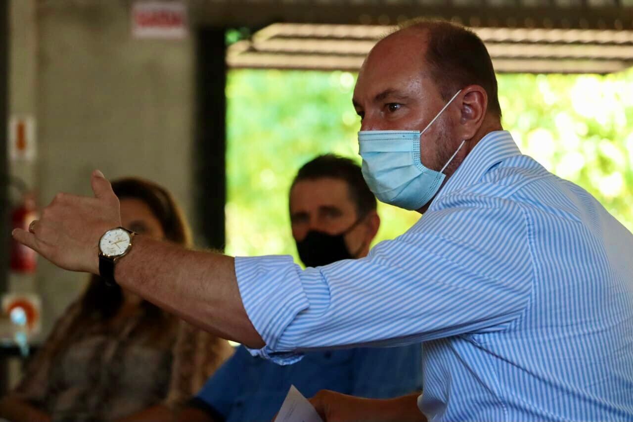 14 destinos e R$ 4 mi em emendas: Nadal entrega recursos no Extremo Oeste