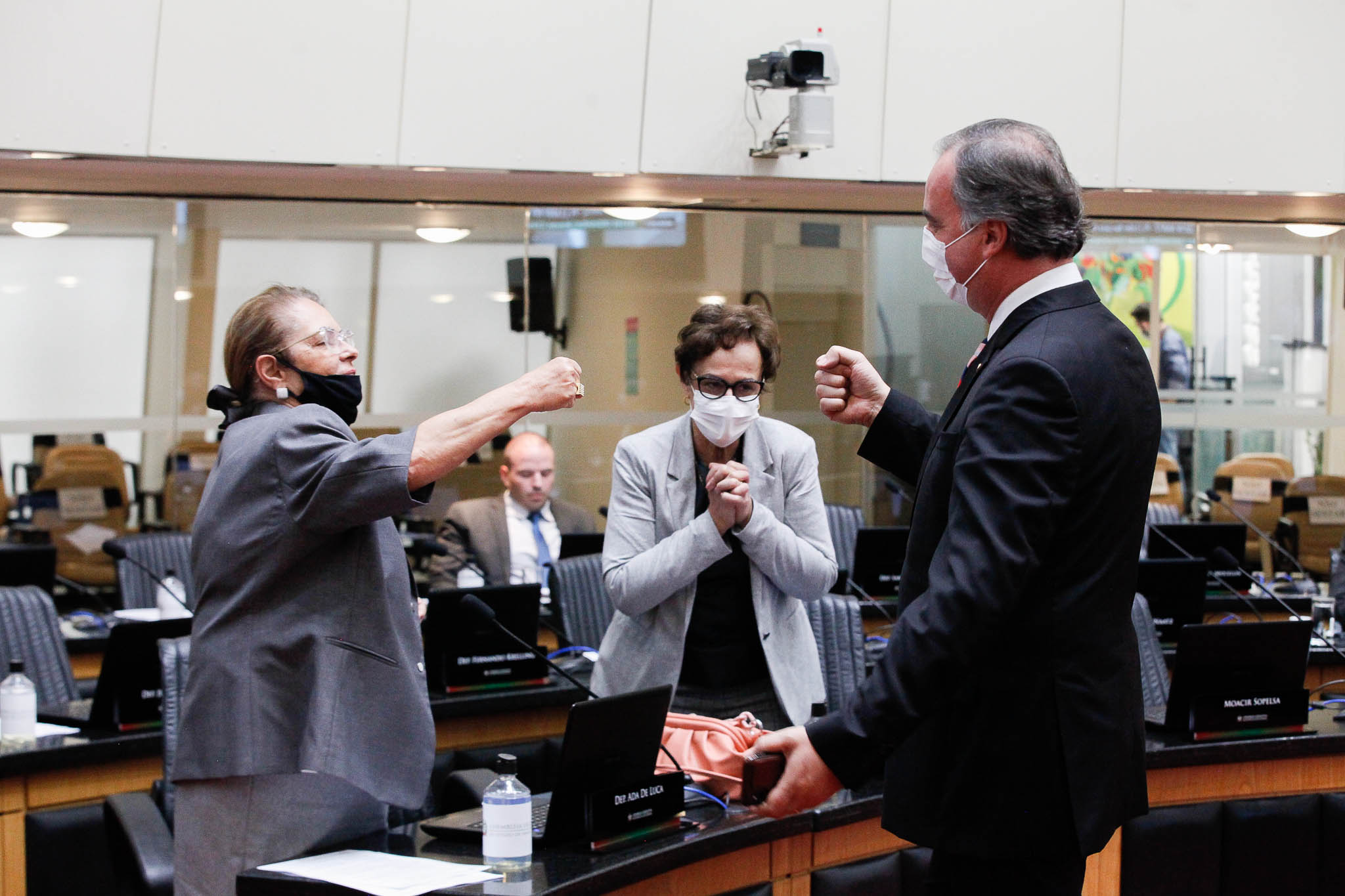 Deputada Ada Faraco de Luca (MDB), Deputada Dirce Heiderscheidt (MDB), Deputado Kennedy Nunes (PSD