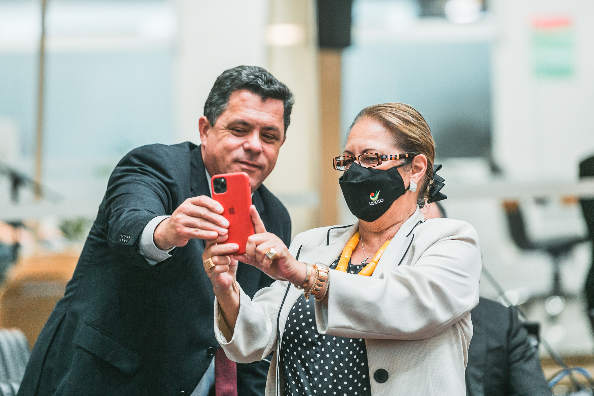 Deputada Ada Faraco de Luca (MDB) - Deputado Ivan Natz (PL)