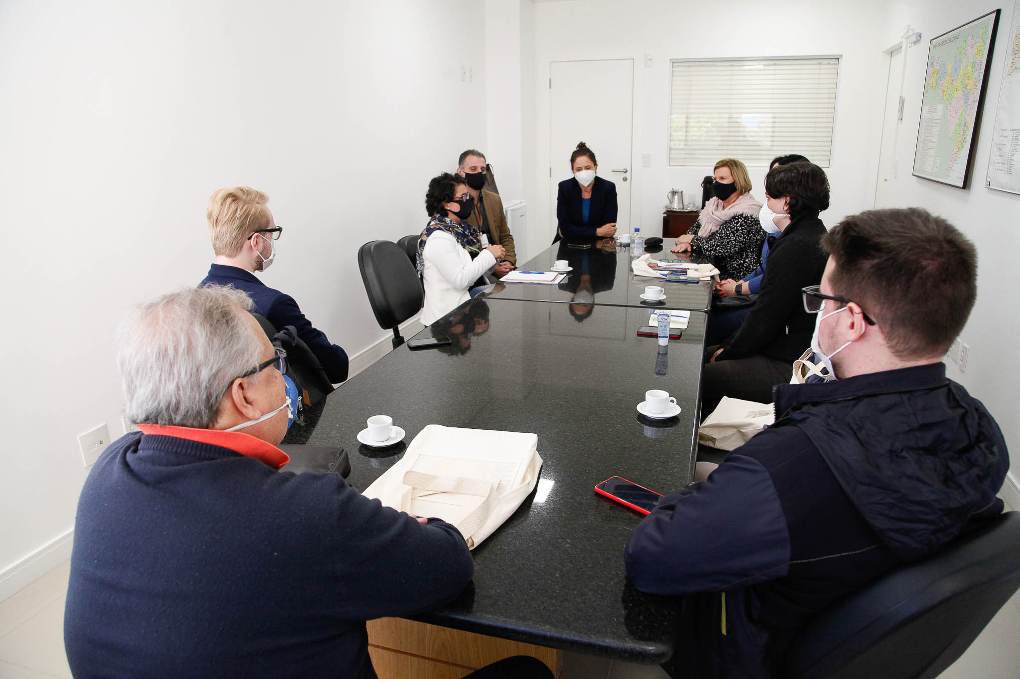 Reunião da Escola do Legislativo com Escolas Municipais