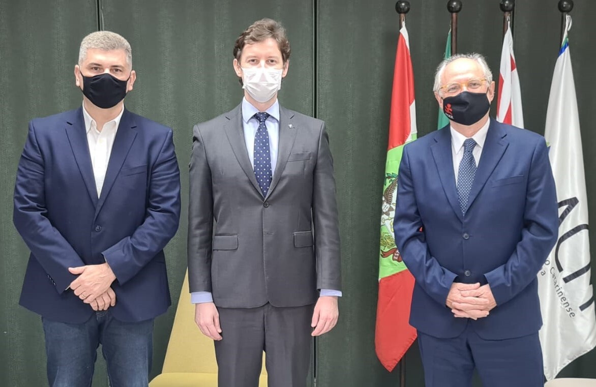 Alesc aplaude ACM por repasse de R$ 3,5 milhões a hospitais na pandemia