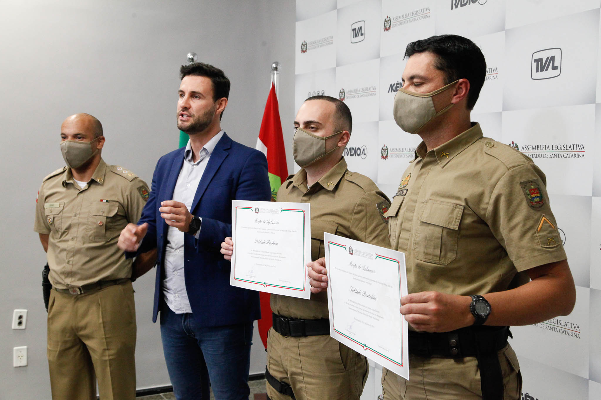 Deputado Felipe Estevão (PSL), Soldado Pacheco, Soldado Bortolini