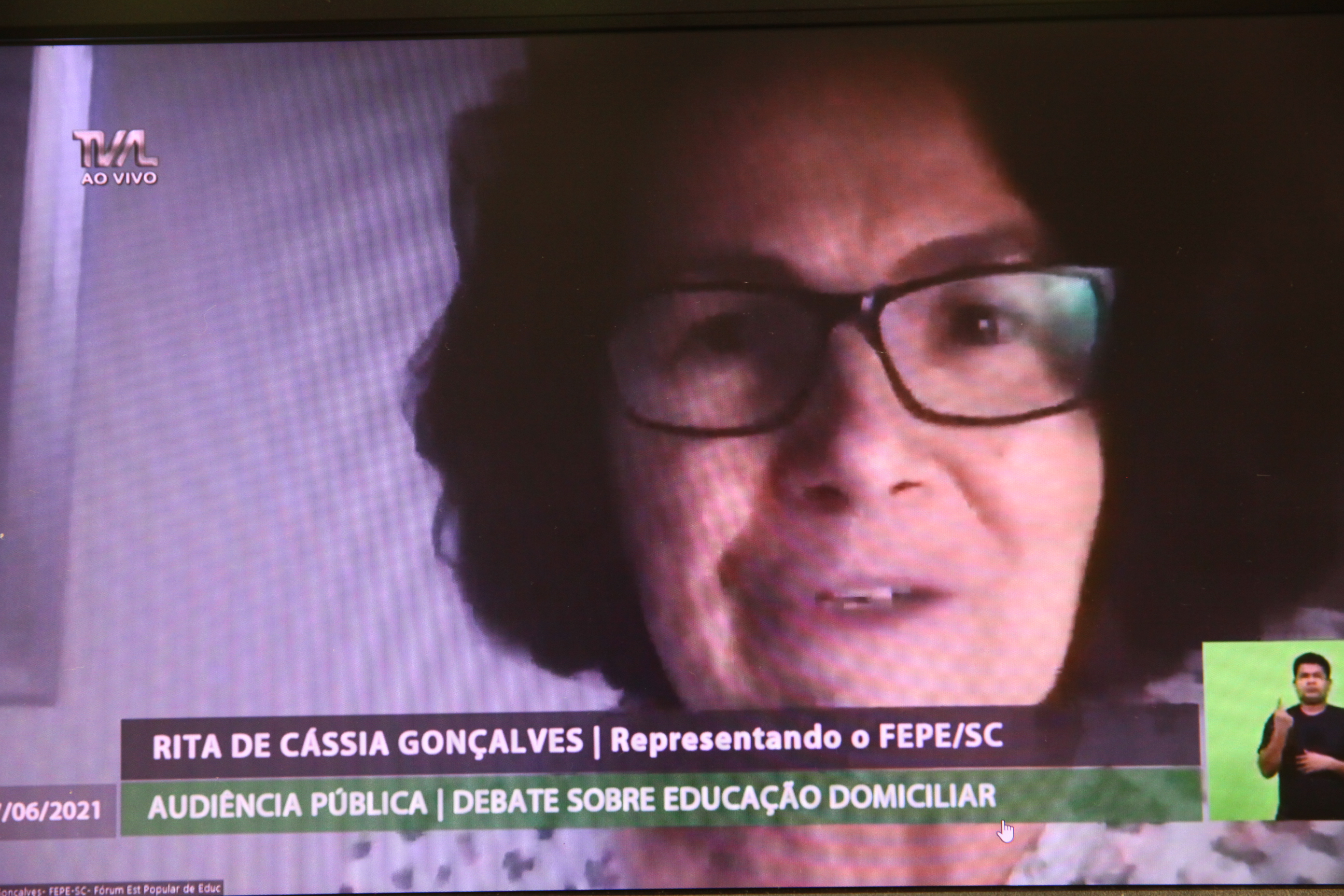 Audiência Pública Virtual - Previsão de Educação Domiciliar - Rita de Cássia Gonçalves (FEPE/SC)