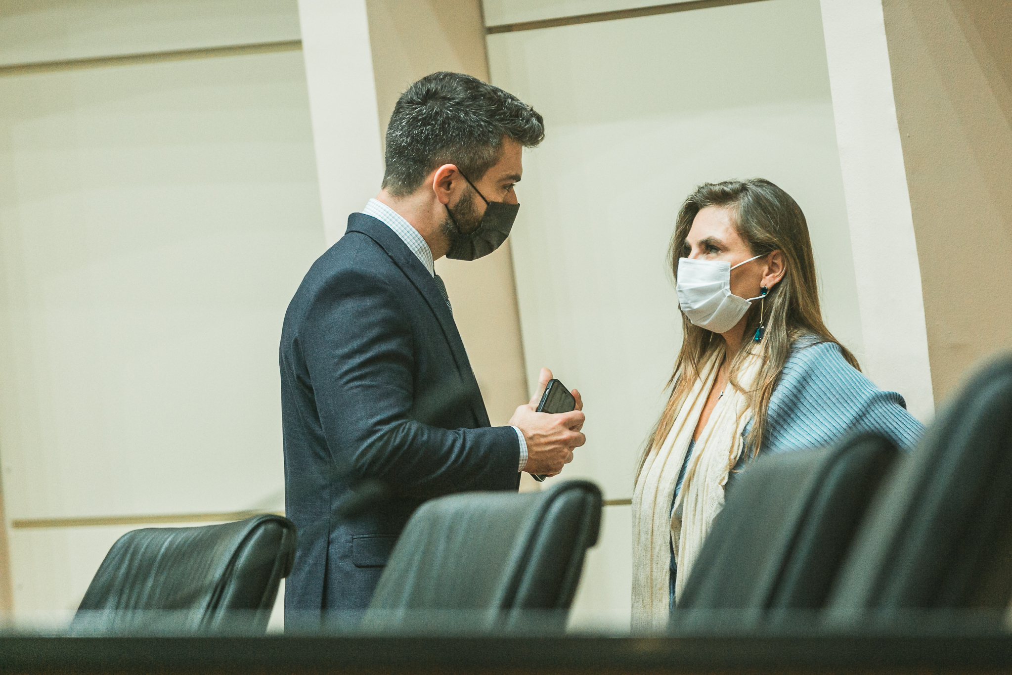 Deputado Bruno Souza (NOVO) - Deputada Ana Paula da Silva (PDT)