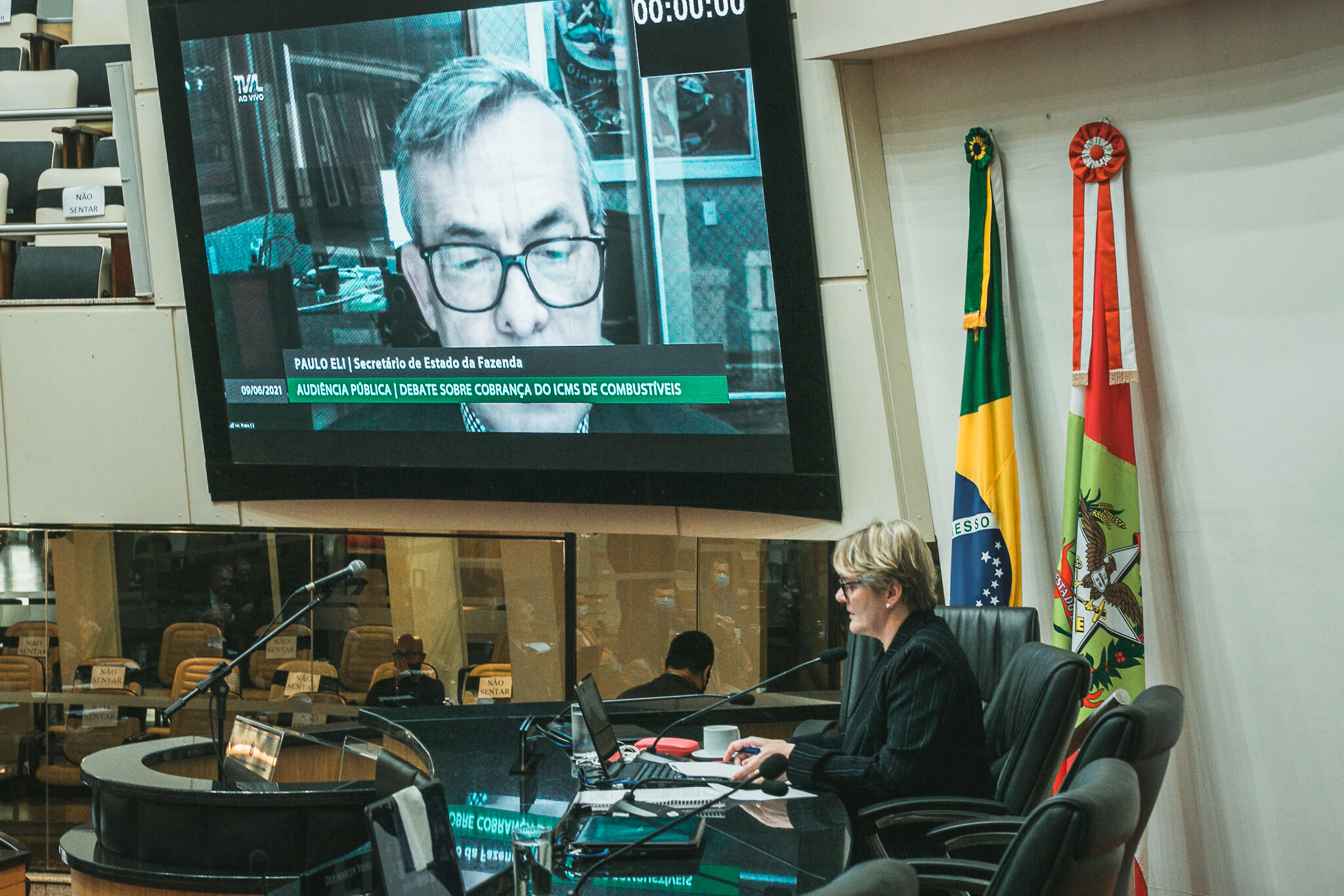 Alesc vai unir setor de combustíveis e governo em busca de controle de preços