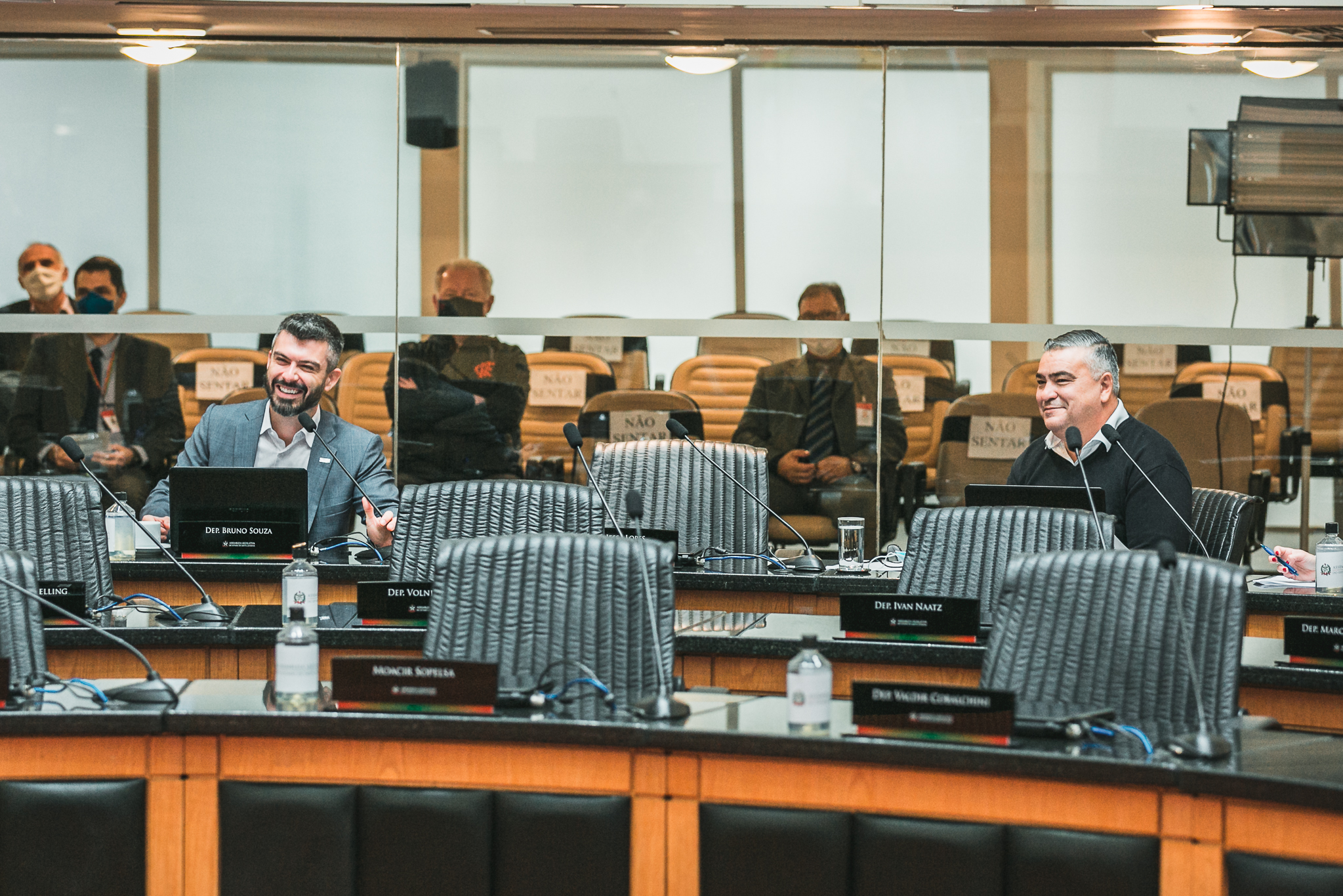 Deputado Bruno Souza (NOVO) - Deputado Sargento Lima(PL)