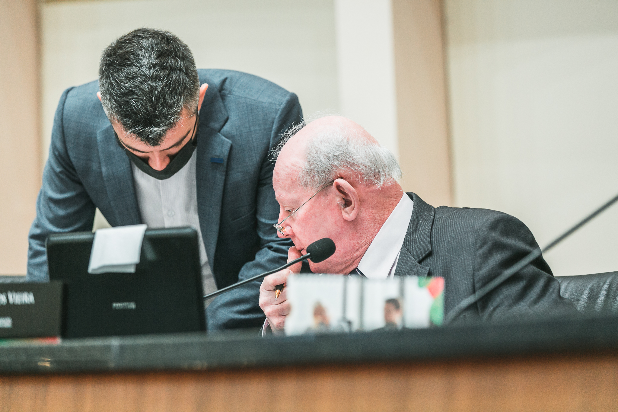 Deputado Marcos Vieira (PSDB) - Deputado Bruno Souza (NOVO)
