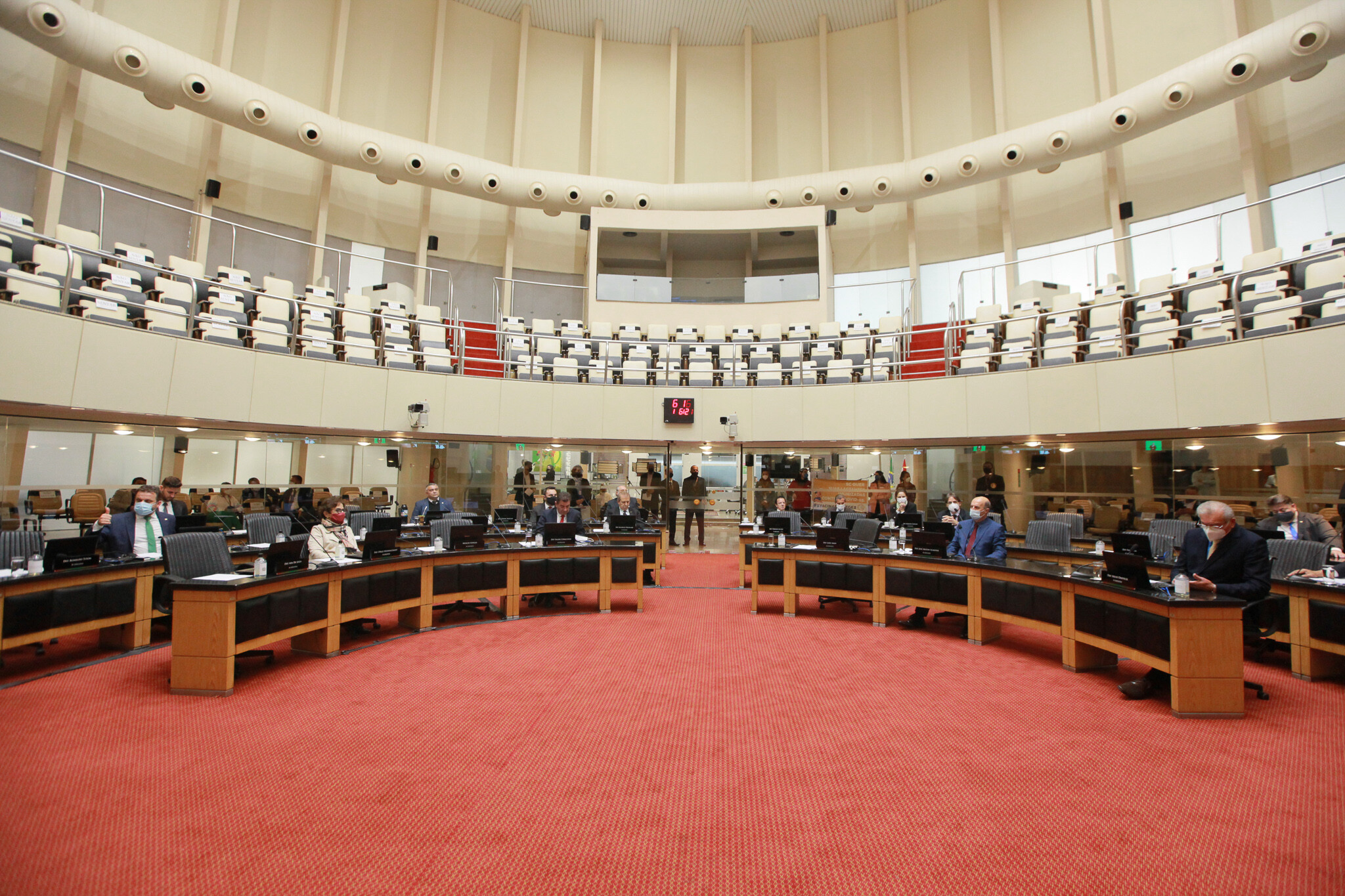 Deputados lamentam baixa adesão à vacina da gripe e sugerem ampliar Prefis
