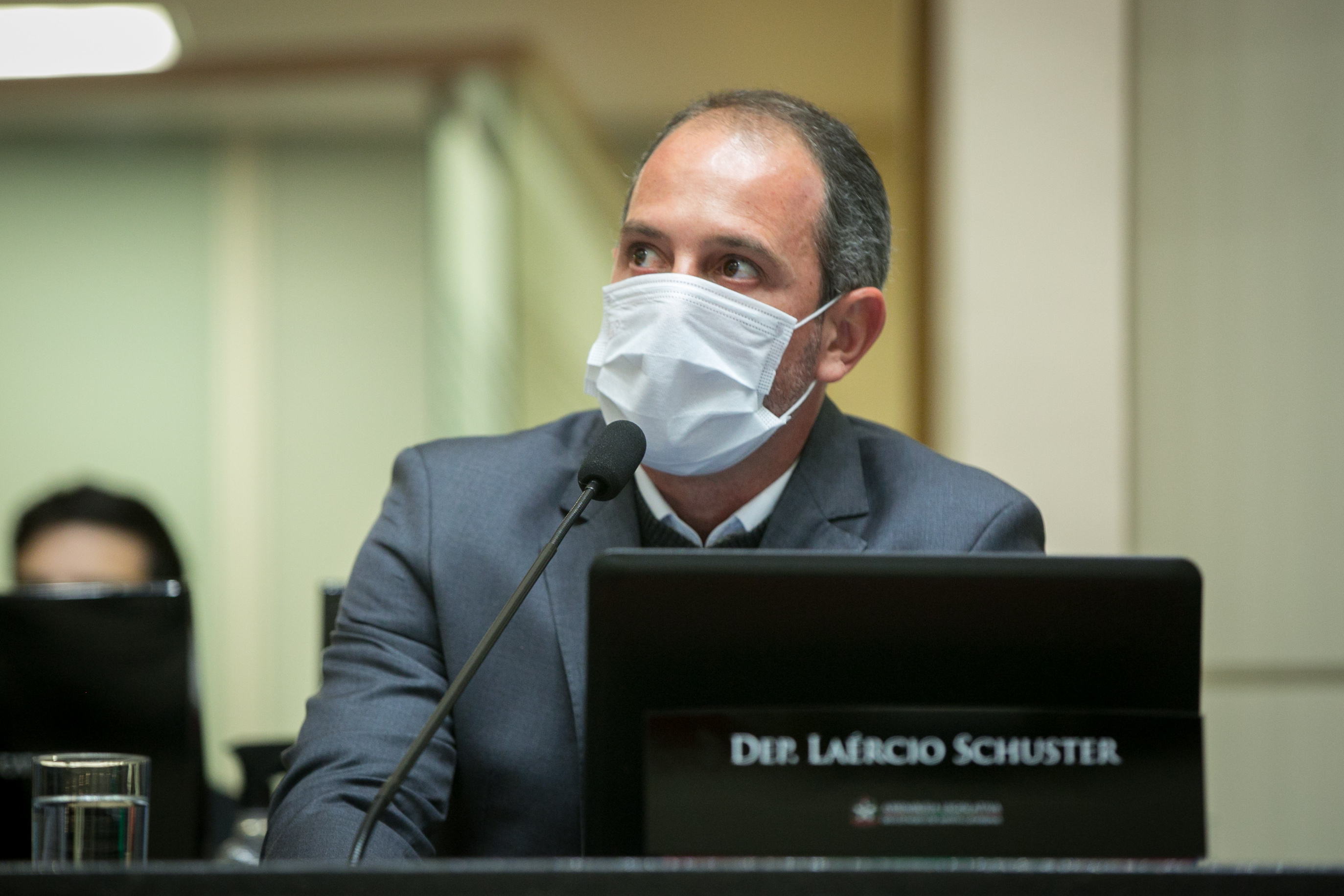 Deputado Laércio Schuster (PSB)