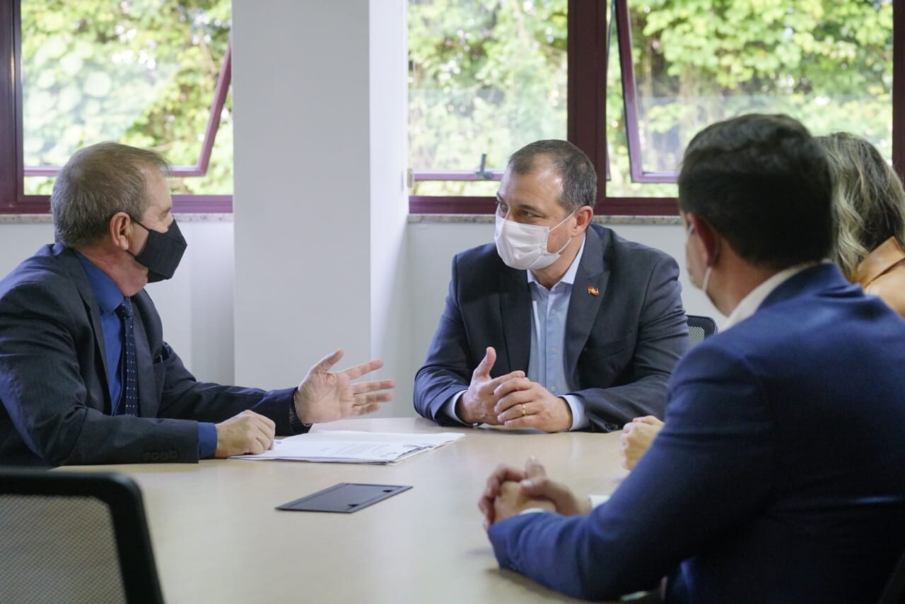 Eskudlark anuncia R$ 100 milhões do governo de SC para a BR-163