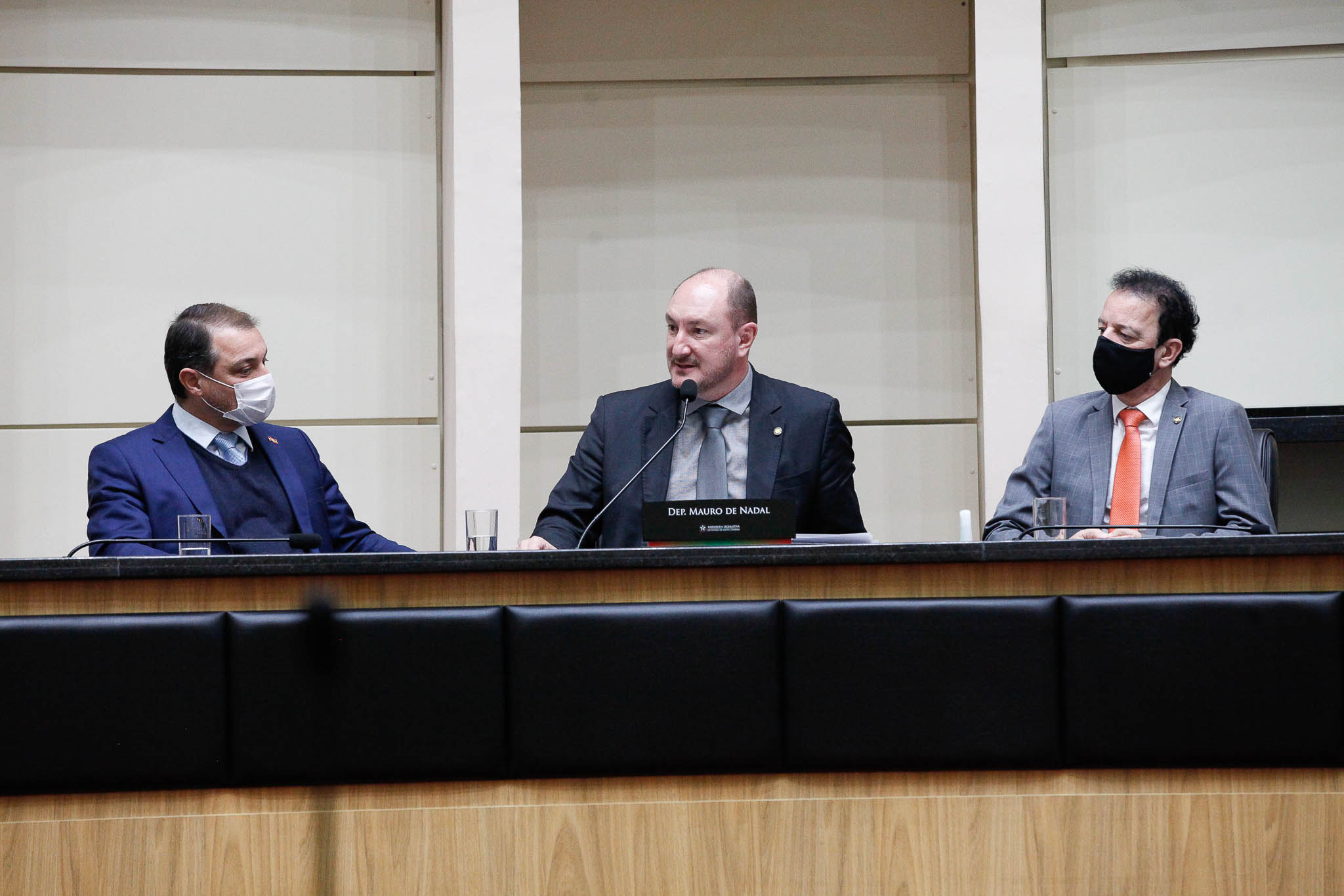 Governador Carlos Moises, Deputado Mauro de Nadal (MDB), Deputado Ismael Santos (PSD)