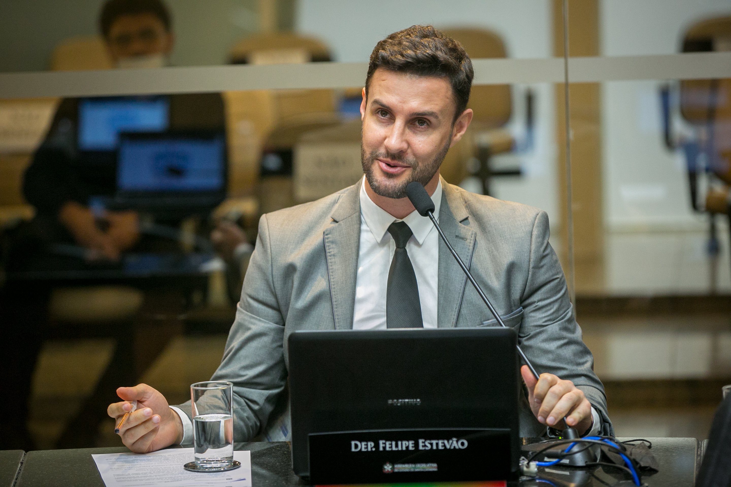 Deputado Felipe Estevão (PSL)