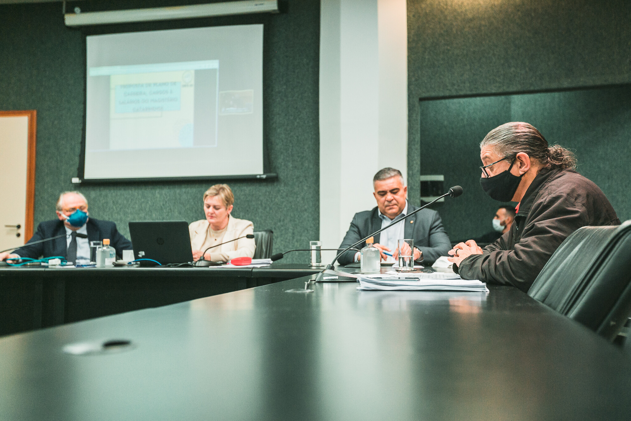Sinte apresenta proposta de plano de cargos e salários do magistério