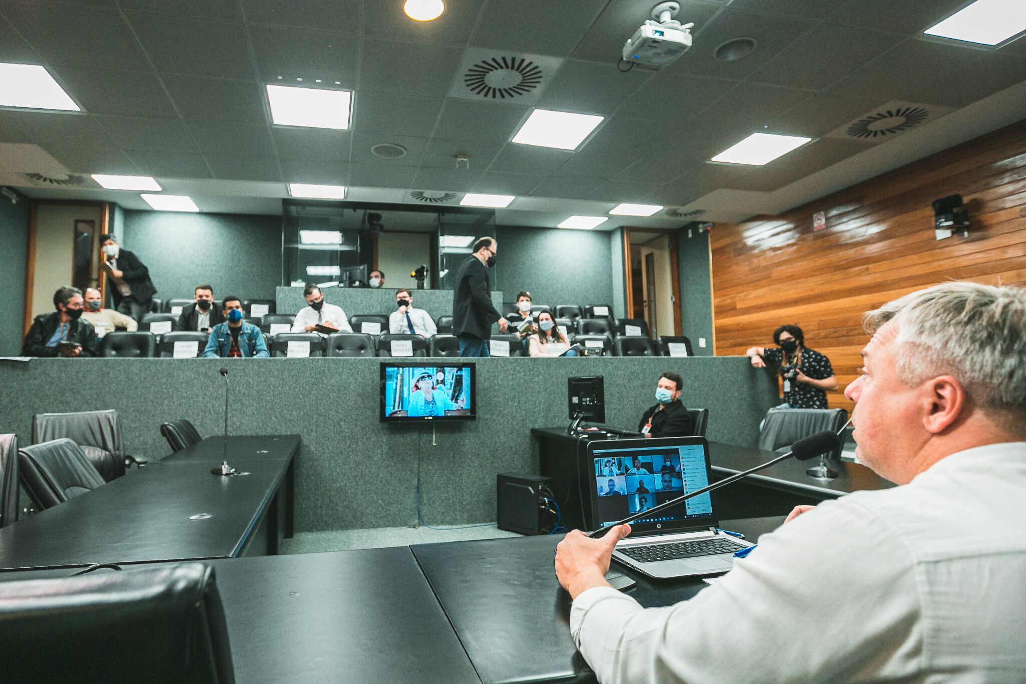 Alesc debate PLC que unifica carreiras de oficiais de Justiça com os da Infância