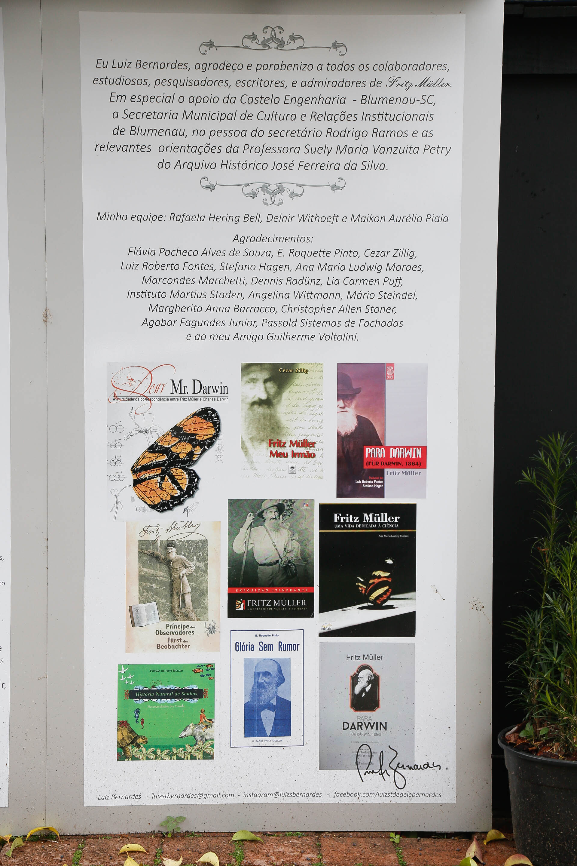 Galeria de Fritz Müller a Céu Aberto na Alameda Rio Branco/Blumenau