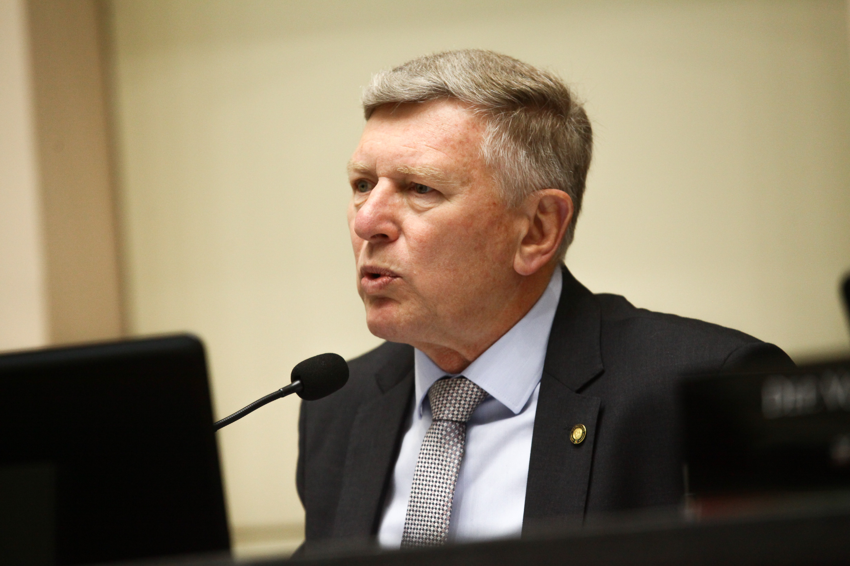 Reunião Conjunta das Comissões de Constituição e Justiça , de Finanças e de Trabalho - Deputado Mauro de Nadal (MDB)
 - Deputado Milton Hobus (PSD)