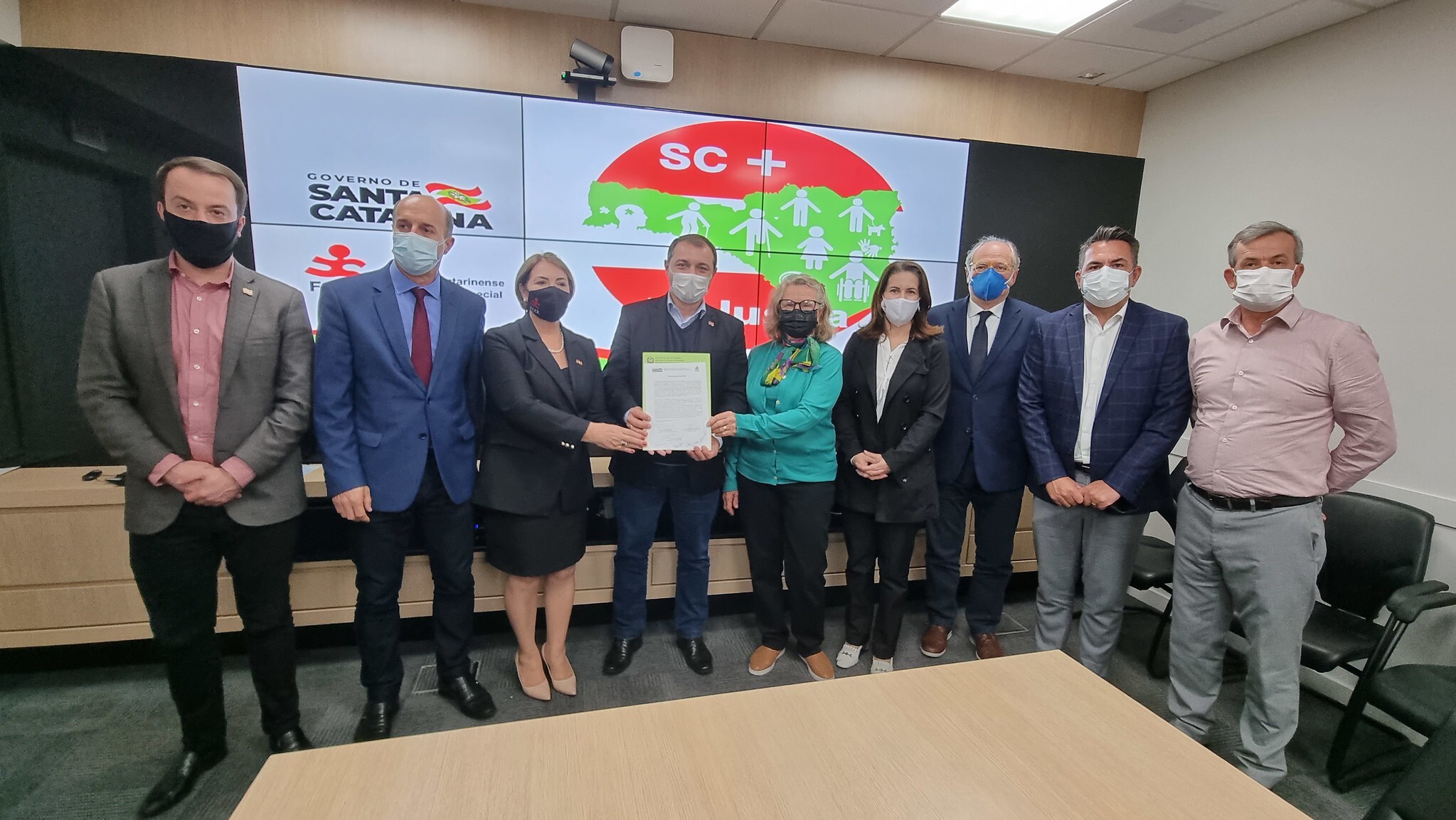 Dr. Vicente participa de lançamento do SC Mais Inclusa
