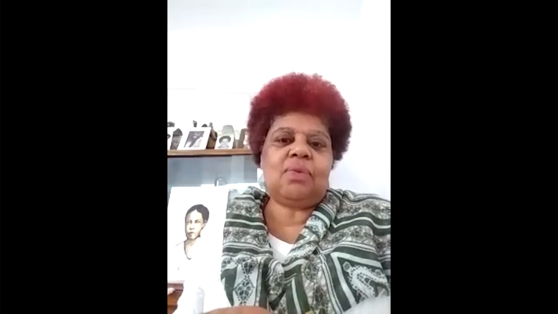 Jeruse Romão, professora e autora do livro