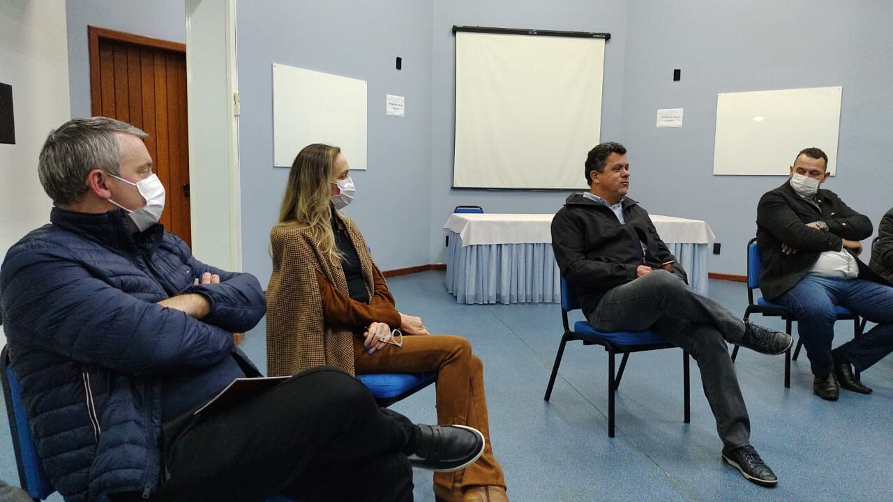 Naatz debate fortalecimento do turismo na região Oeste e Extremo Oeste