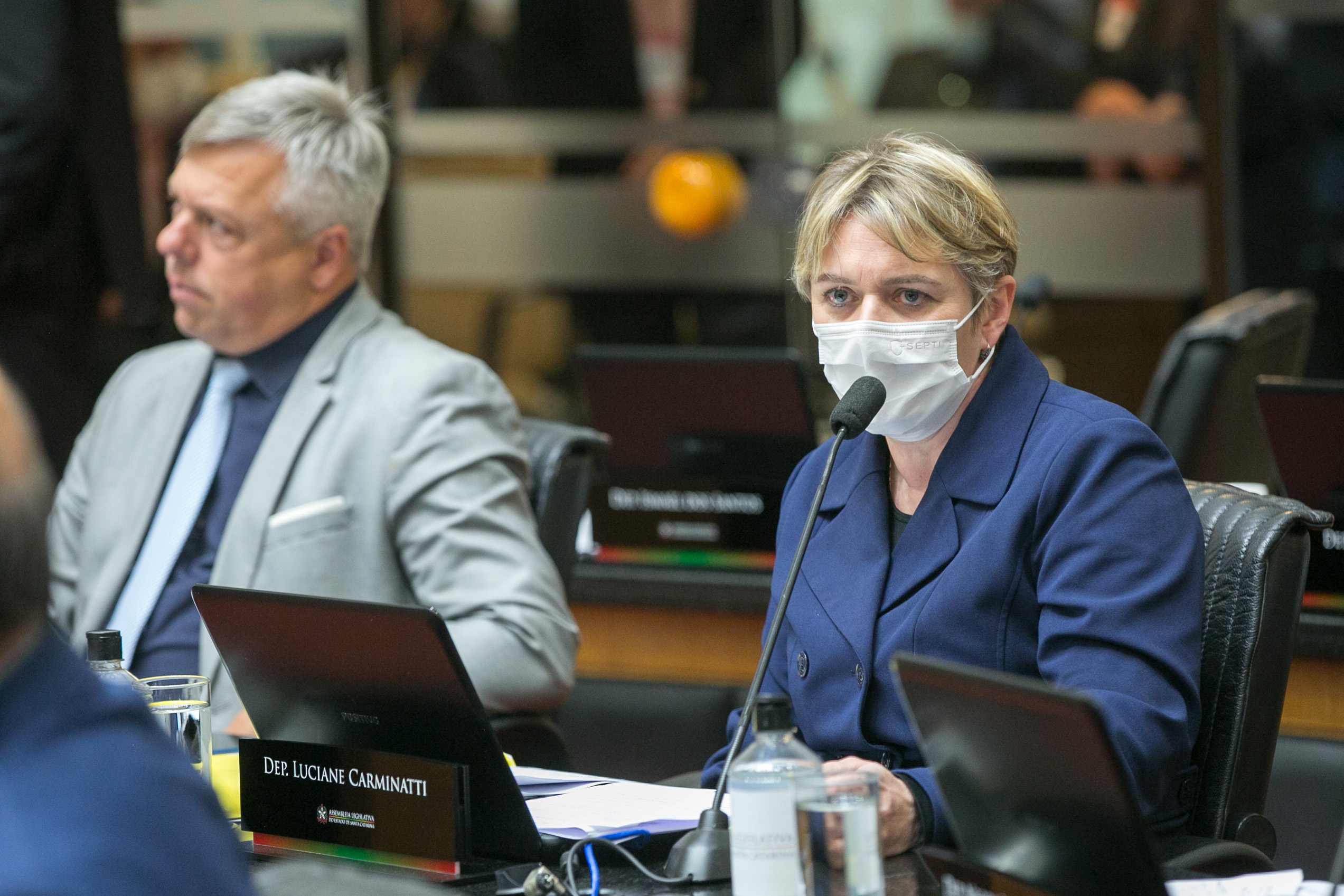Deputado Fabiano da Luz (PT) e Deputada Luciane Carminatti (PT)