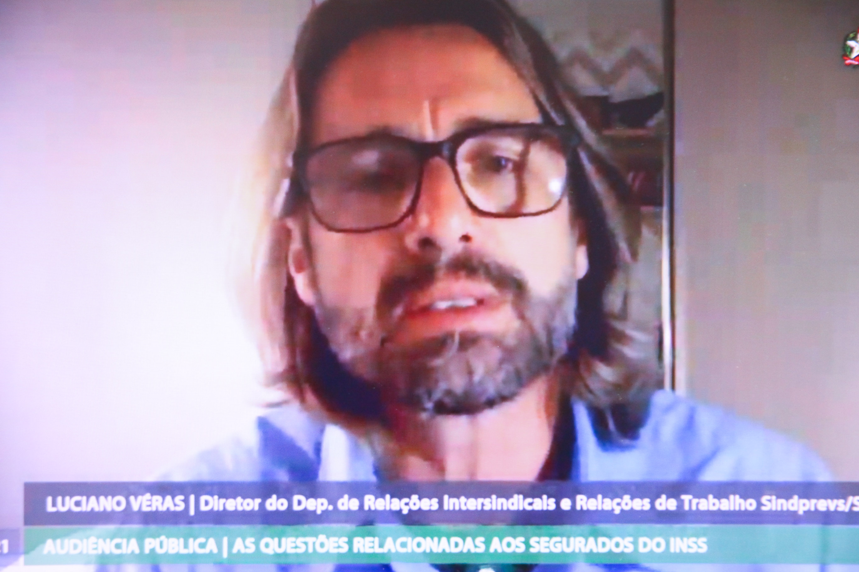 Audiência Pública para debater as questões relacionadas aos segurados do INSS - Luciano Veras (SINDIPREVS/SC)
