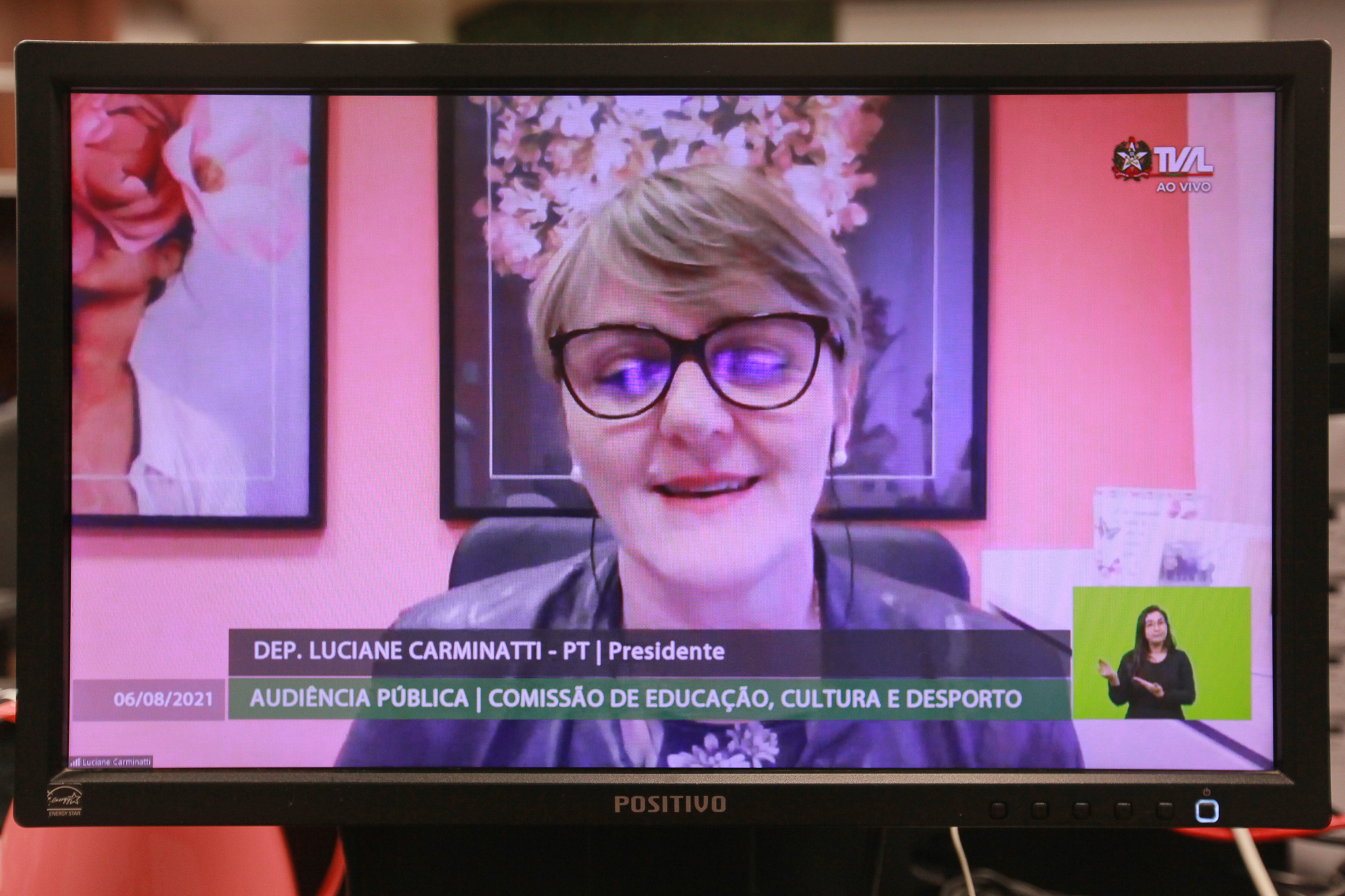 Deputada Luciane Carminatti (PT)