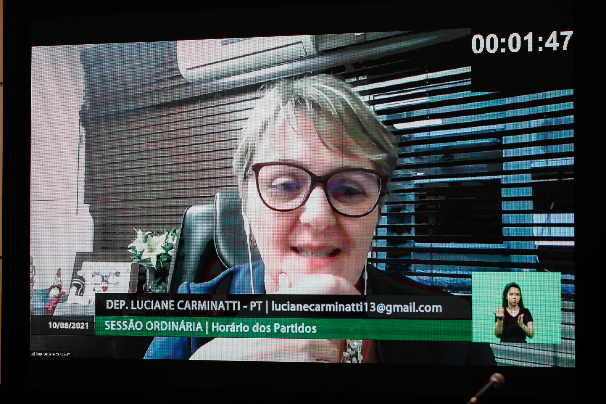 Deputada Luciane Carminatti (PT)