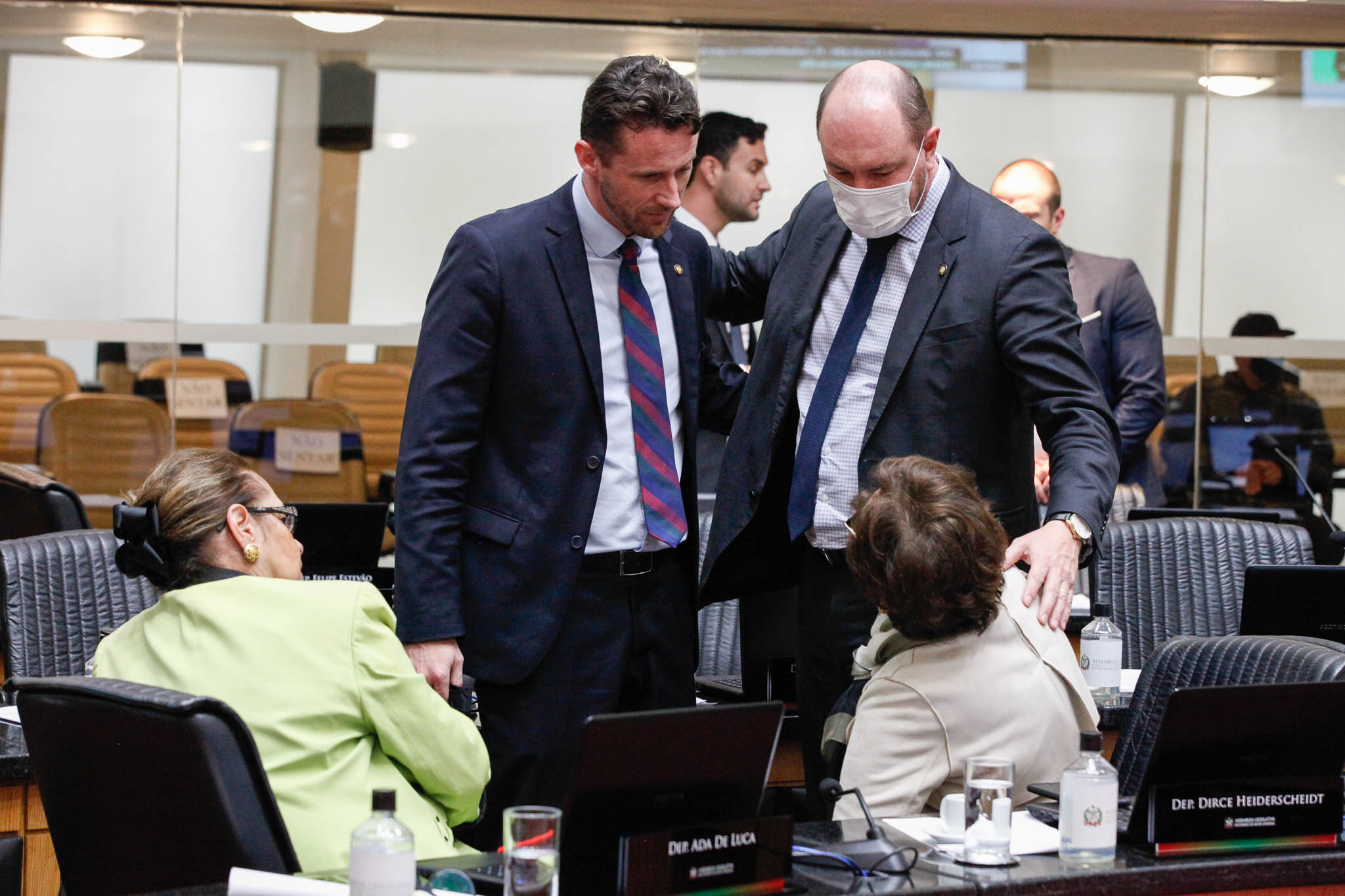 Deputada Ada Faraco de Luca (MDB), Deputado Fernando Krelling (MDB), Deputado Mauro de Nadal (MDB), Deputada Dirce Heiderscheidt (MDB