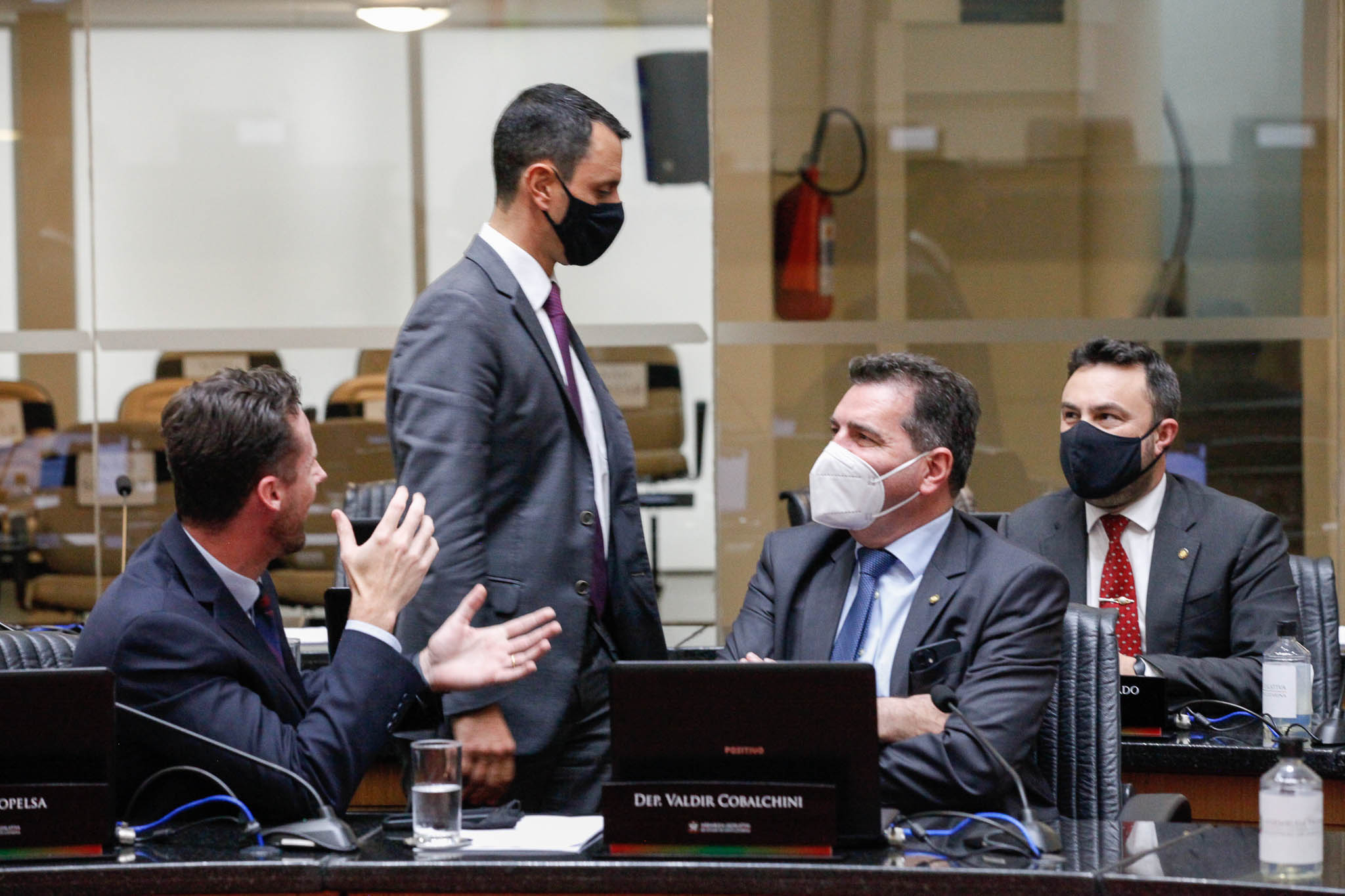 Deputado Fernando Krelling (MDB), Deputado João Amin (PP), Deputado Valdir Cobalchini (MDB), Deputado Marcius Machado (PL)