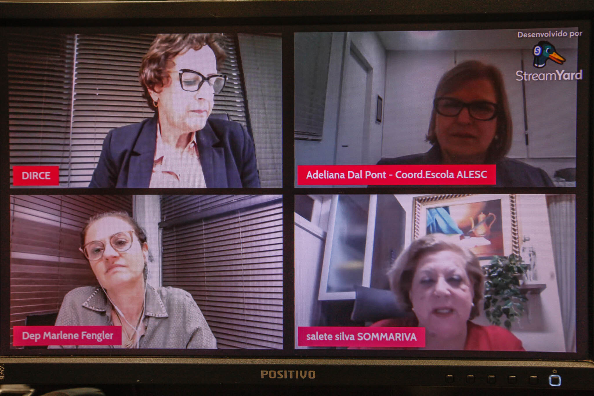 Mesa-redonda trata dos avanços e desafios da Lei Maria da Penha