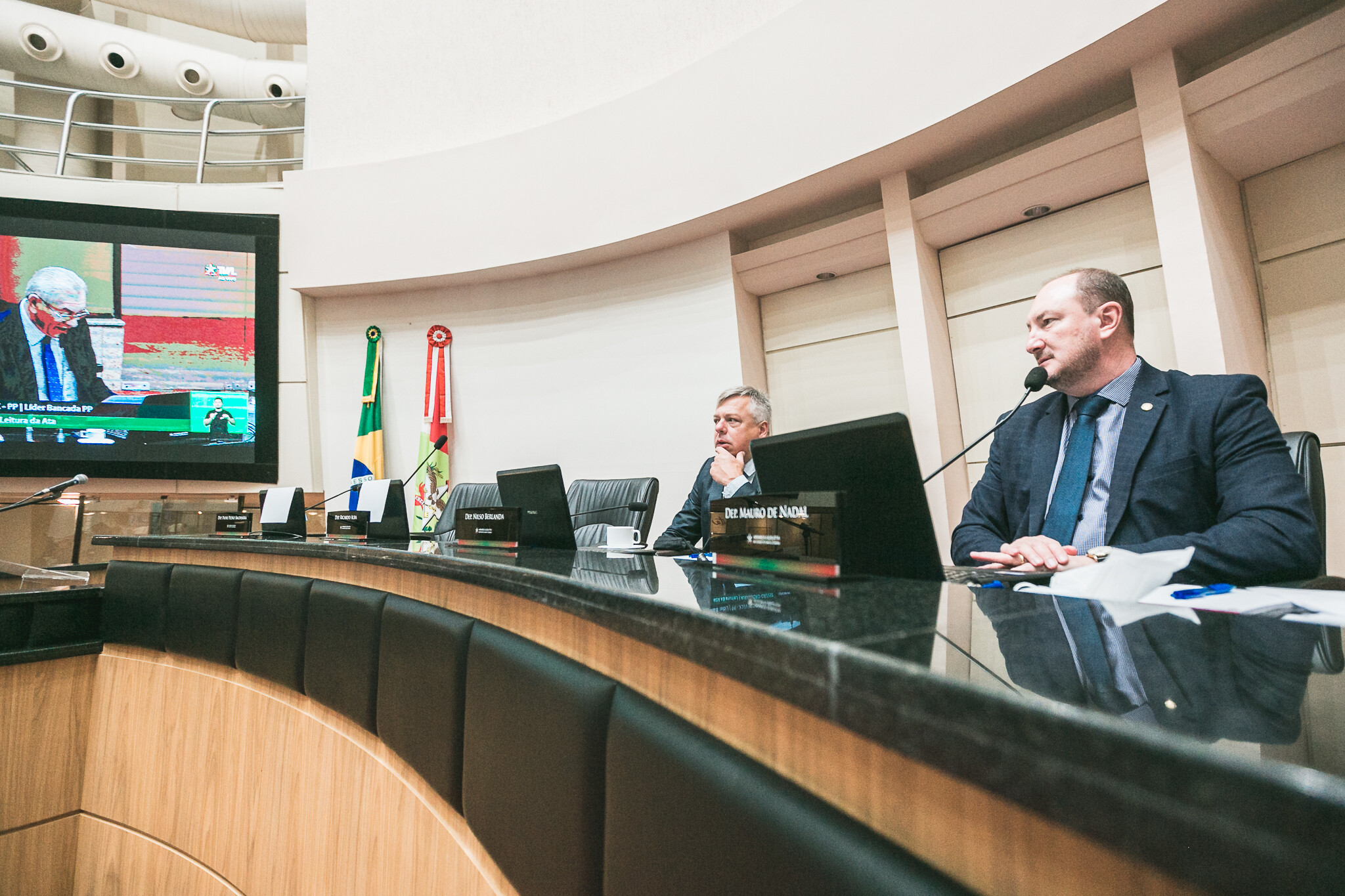 Deputados destacam relevância do cooperativismo na economia