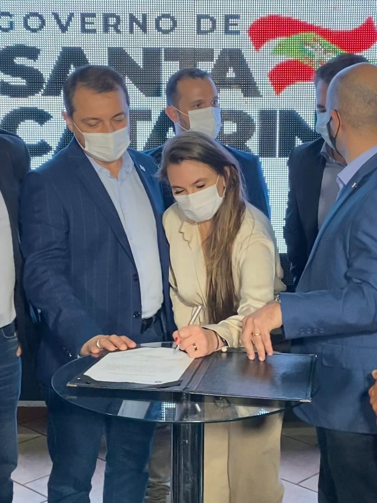 Paulinha acompanha investimentos do governo no Sul de SC