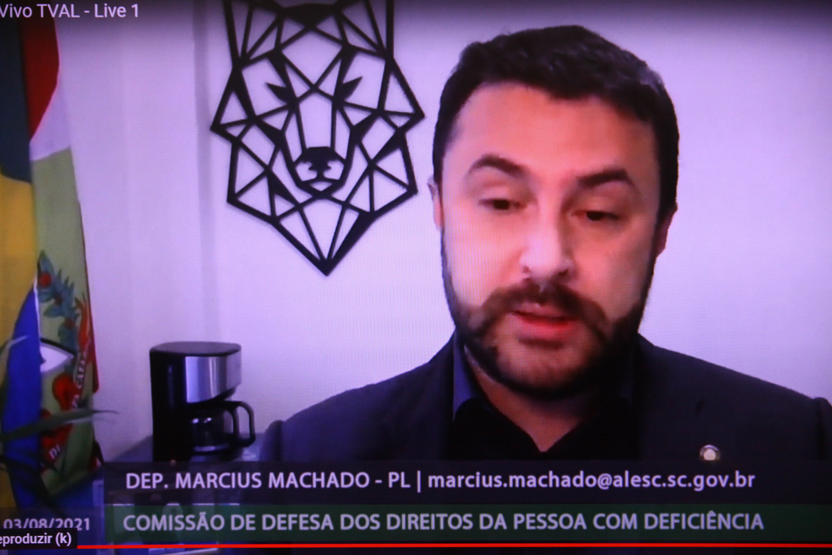 Deputado Marcius Machado.