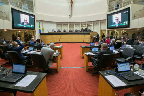 Aprovada a reforma da previdência dos servidores públicos estaduais