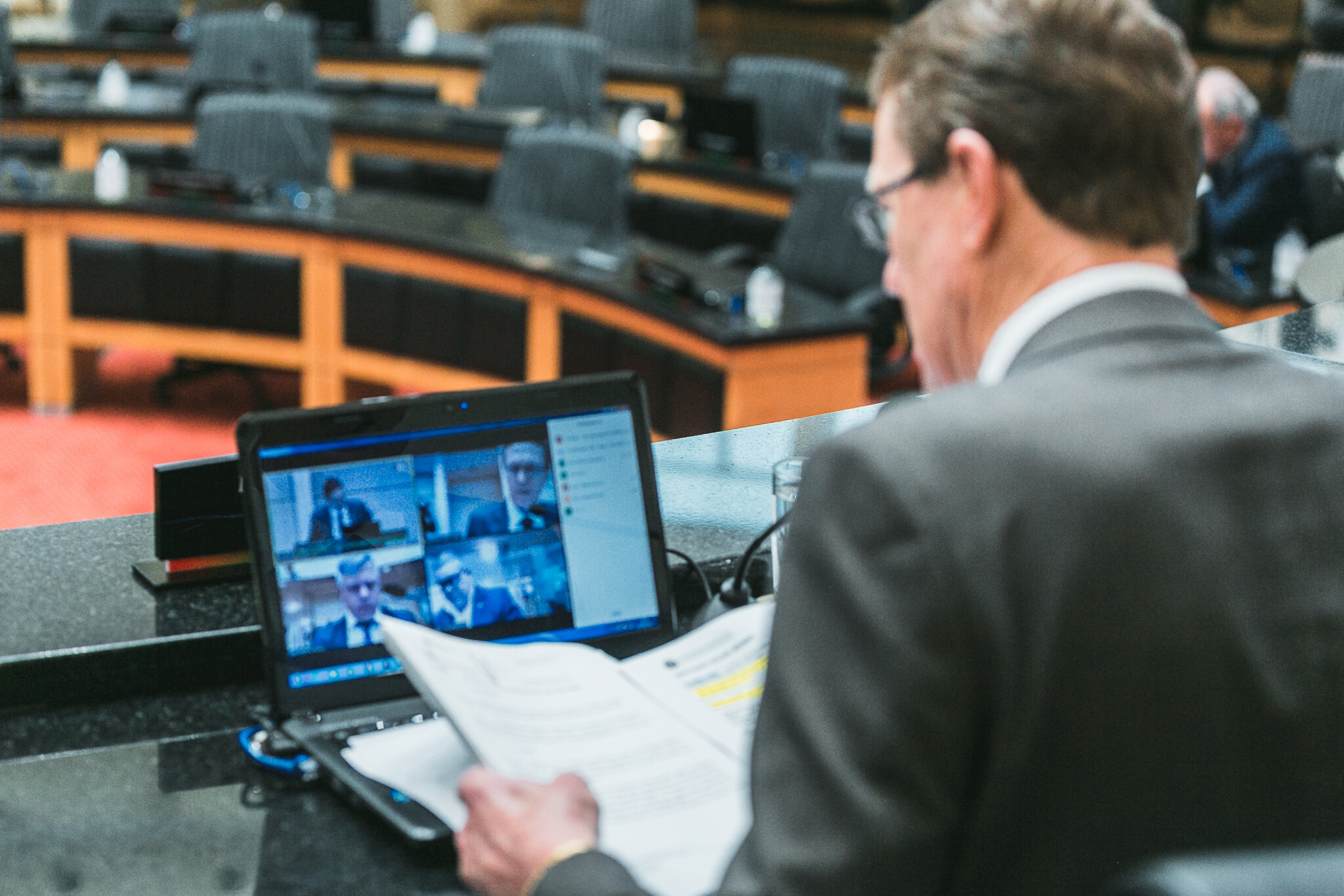 Comissão de Trabalho rejeita projeto que faculta acesso à cesariana