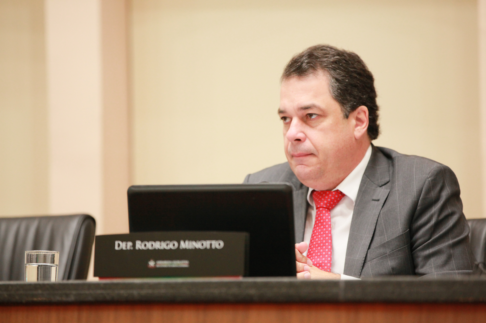 - Deputado Rodrigo Minotto (PDT)