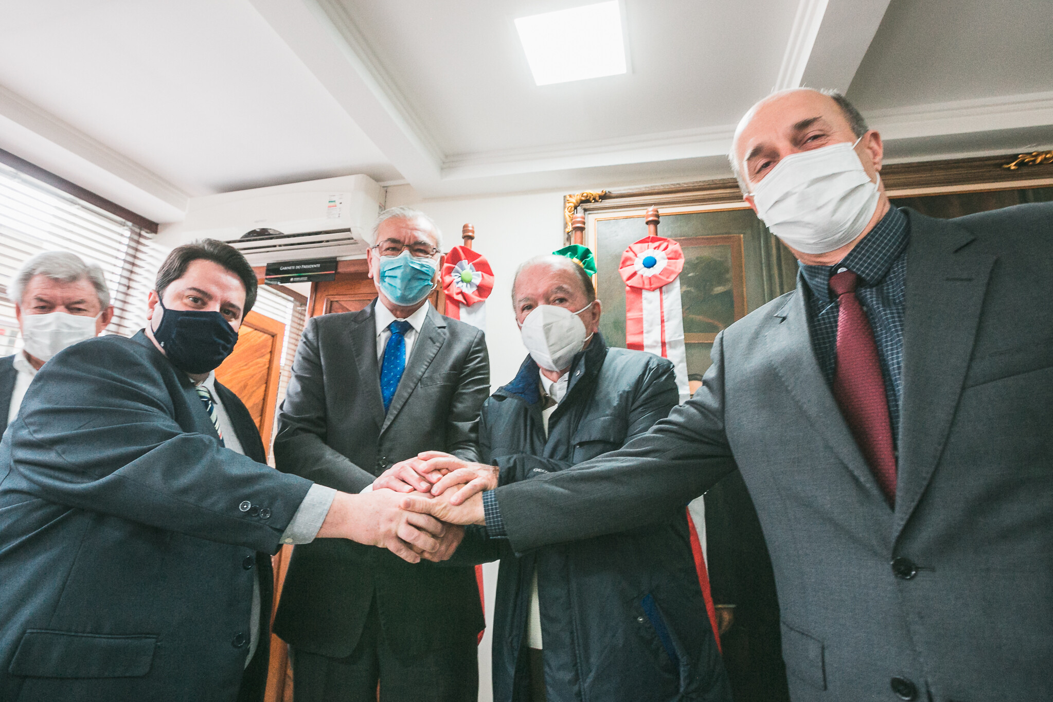 Vice-governador da Bahia visita Alesc e sugere parceria com Santa Catarina