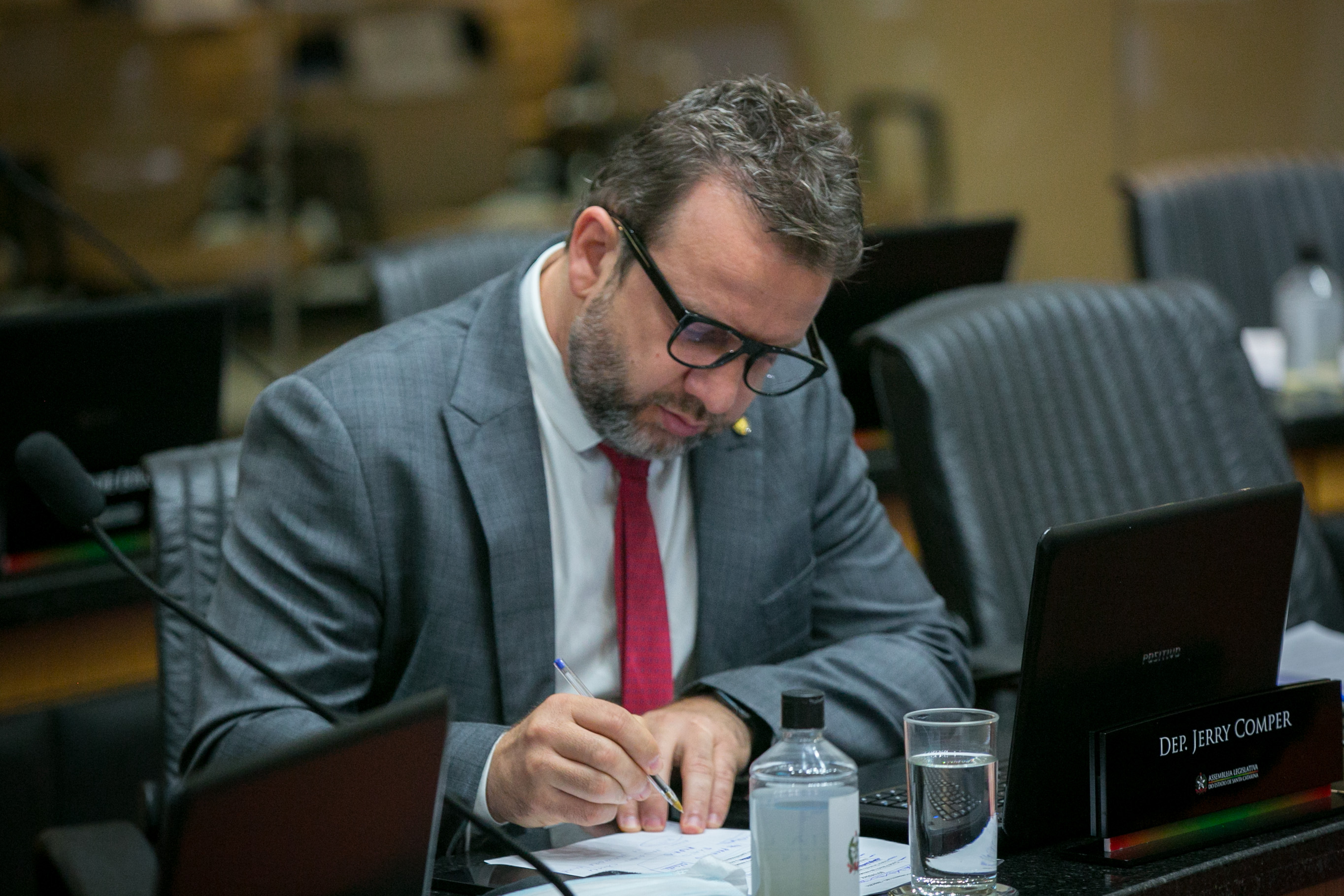 Deputado Jerry Comper (MDB)