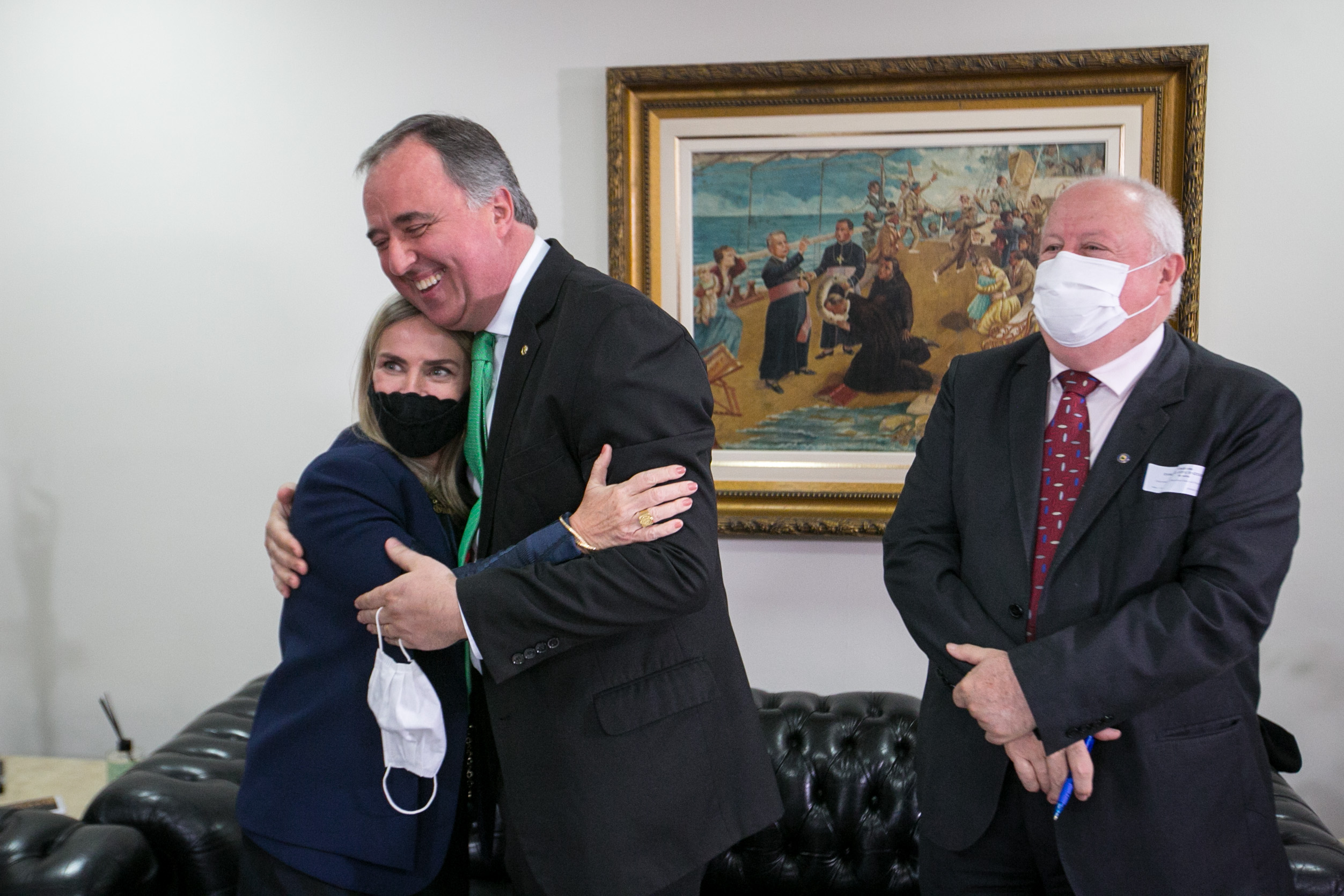 Deputado Kennedy Nunes (PTB) e Presidente da UNALE, Deputada Ivana Bastos