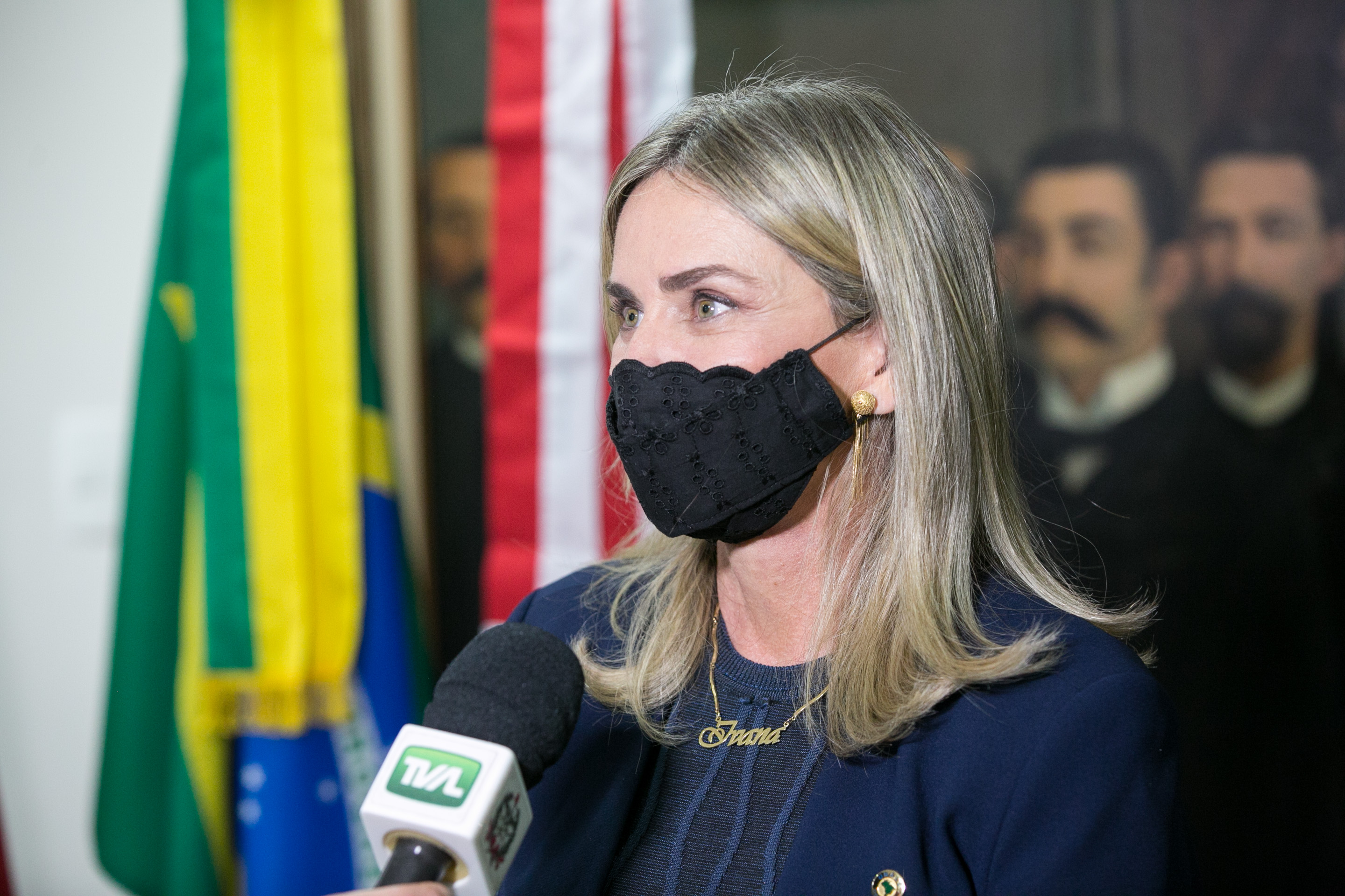 Presidente da UNALE, Deputada Ivana Bastos