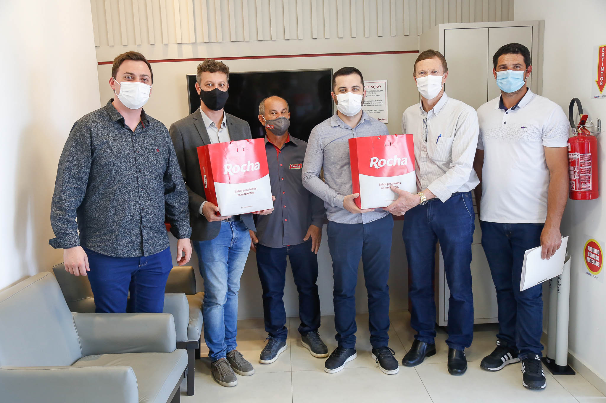 Deputado Volnei Weber (MDB) visita a empresa Rocha Alimentos