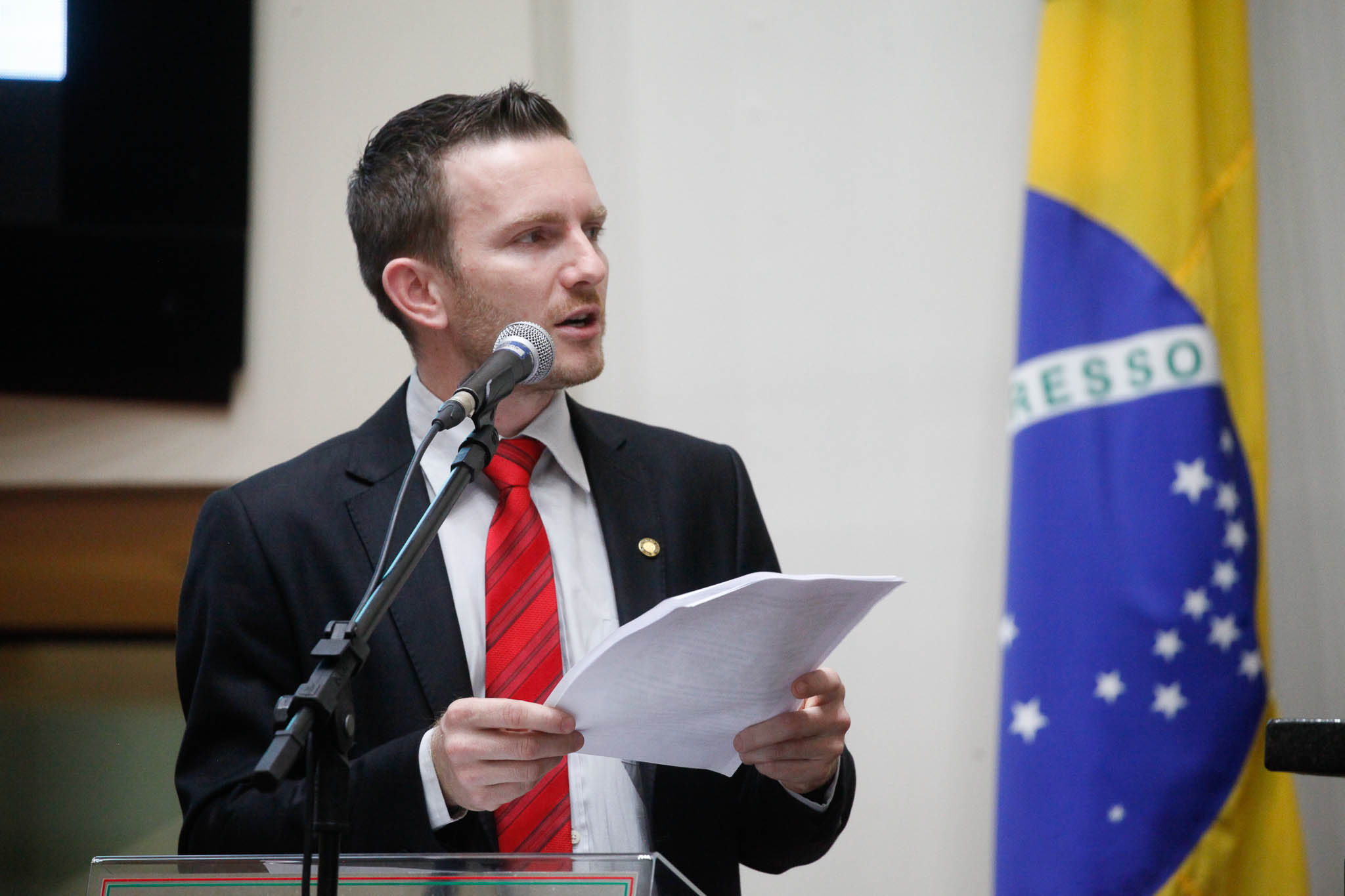 Deputado Adrianinho (PT)